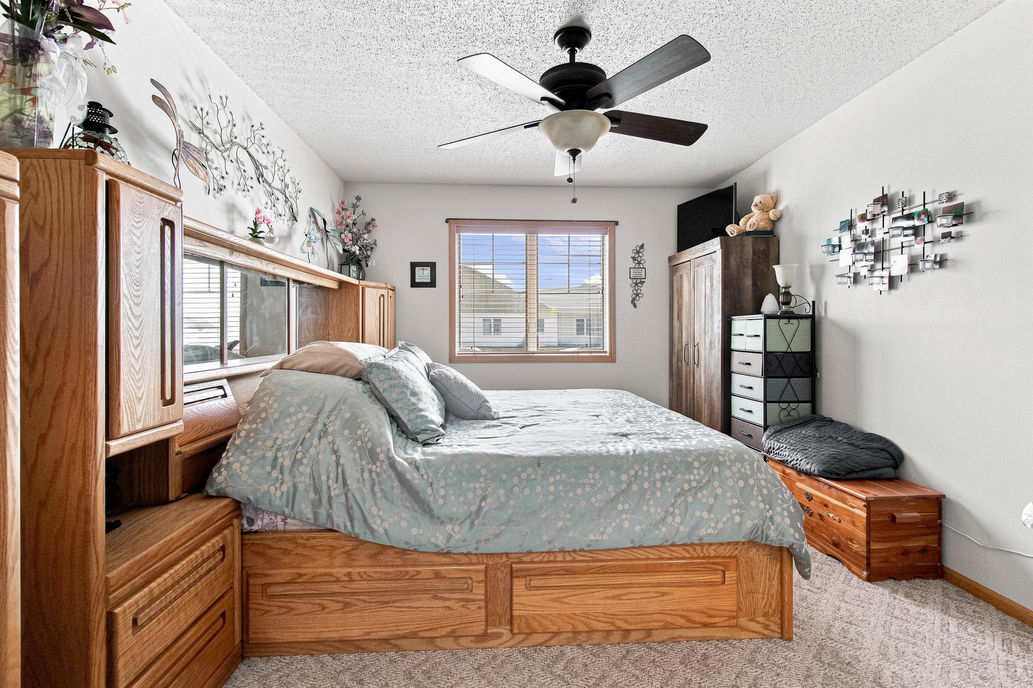 508 19th Avenue W, West Fargo ND 58078 - Photo 18 of 24