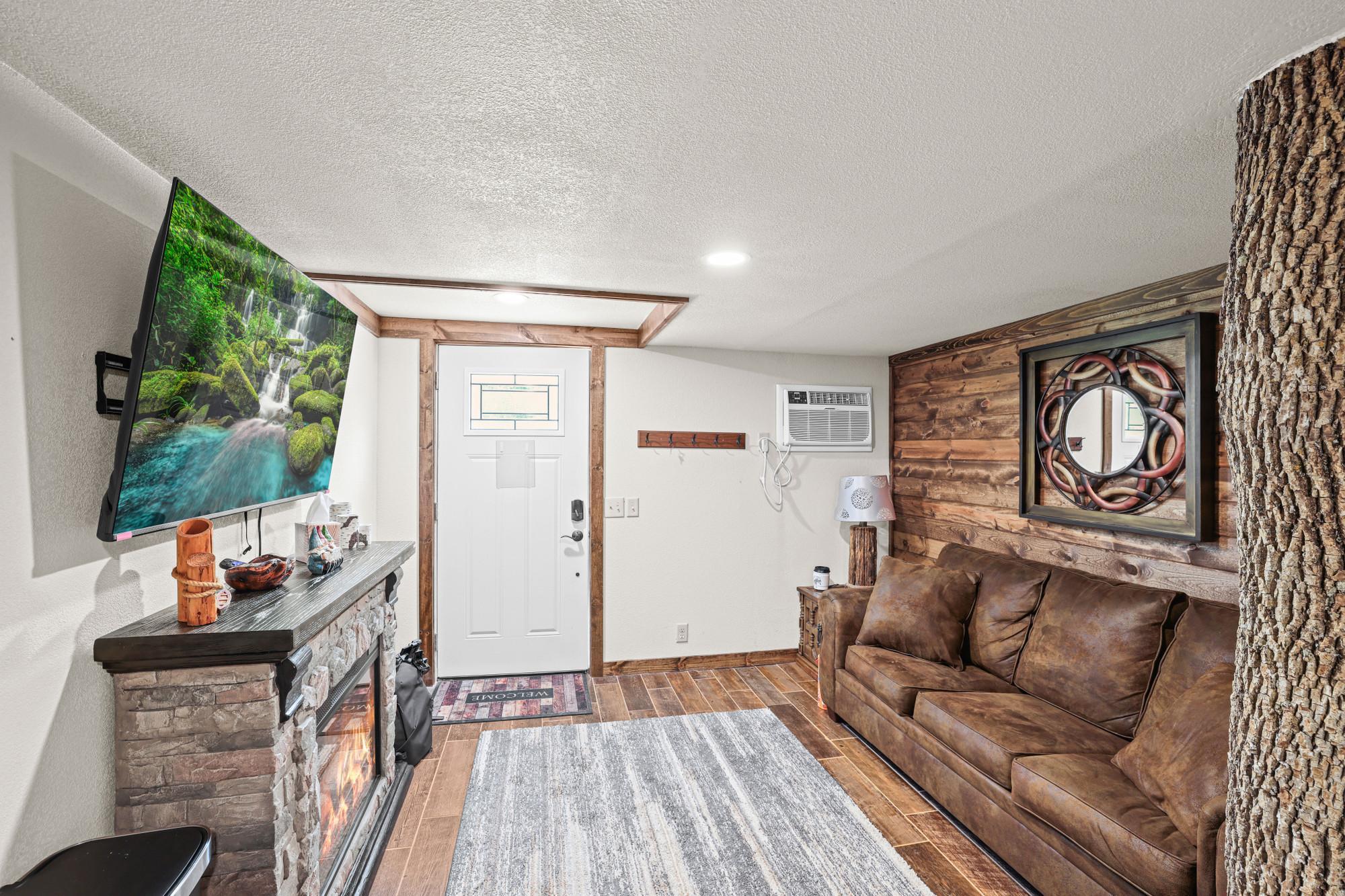 2015 home for sale at 23880 County Road 11 in Crosby, MN — 8 bed, 5 bath (photo 13 of 69)