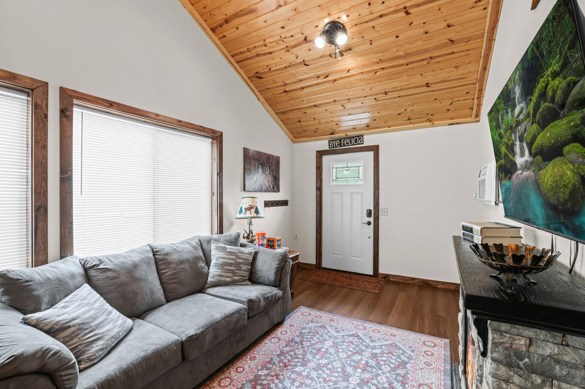 2015 home for sale at 23880 County Road 11 in Crosby, MN — 8 bed, 5 bath (photo 25 of 69)