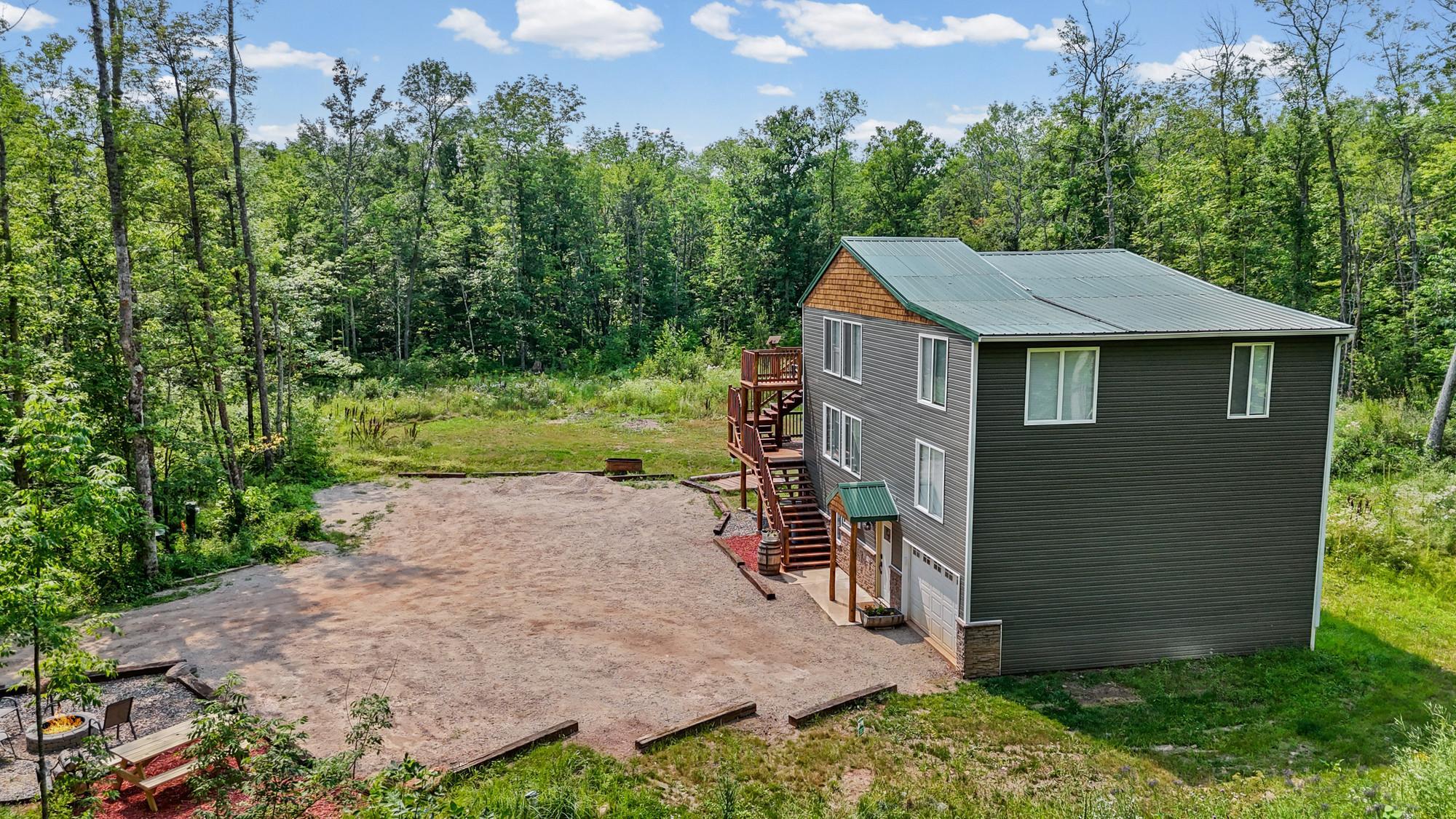 2015 home for sale at 23880 County Road 11 in Crosby, MN — 8 bed, 5 bath (photo 8 of 69)