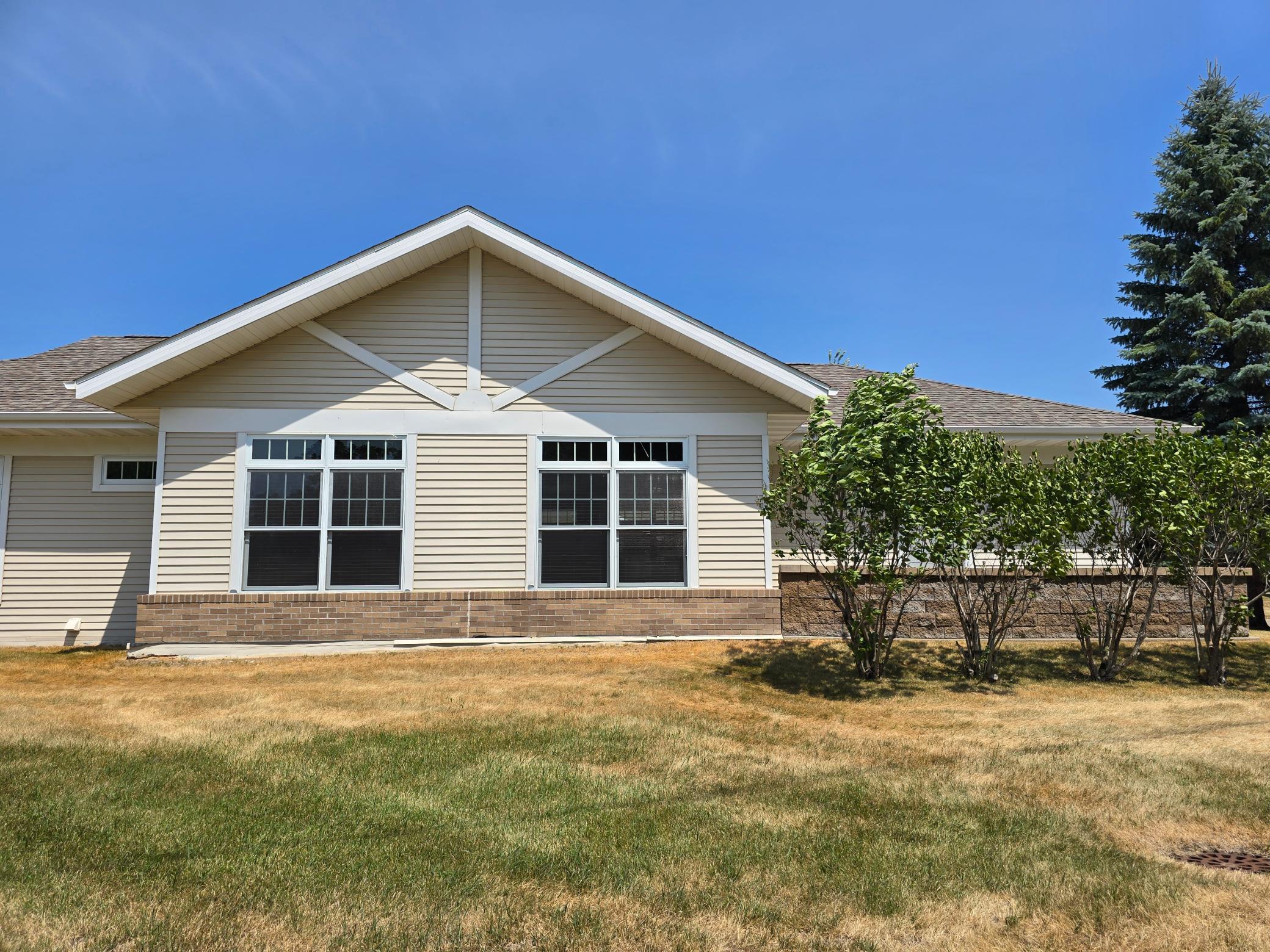 600 N Shore Drive, Detroit Lakes MN 56501 - Photo 3 of 32