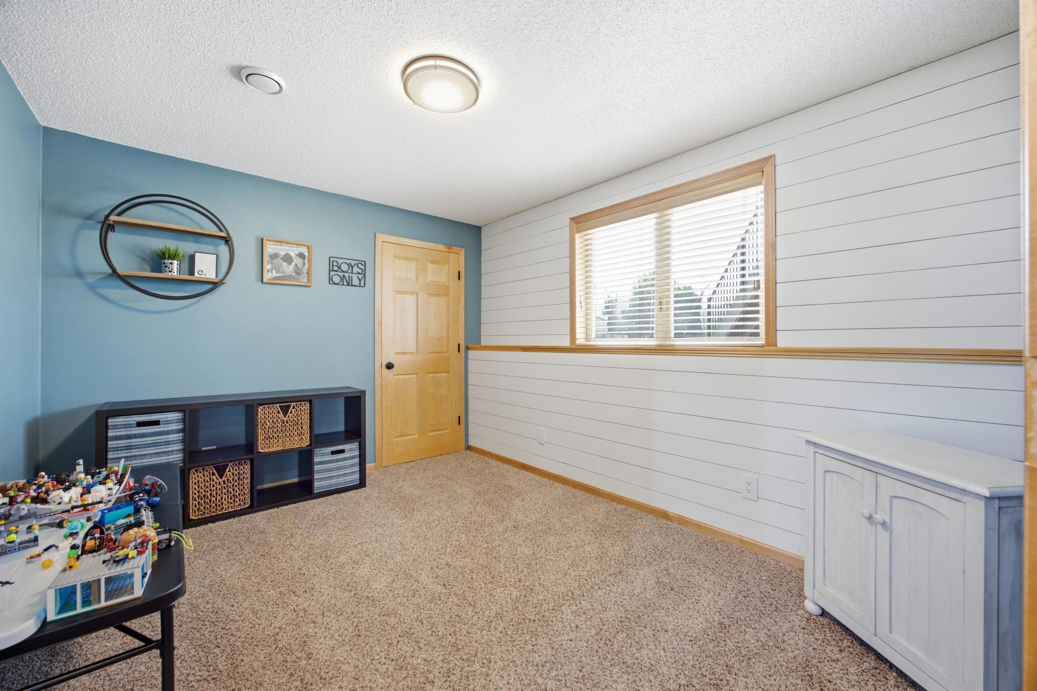 729 36th Avenue W, West Fargo ND 58078 - Photo 36 of 53