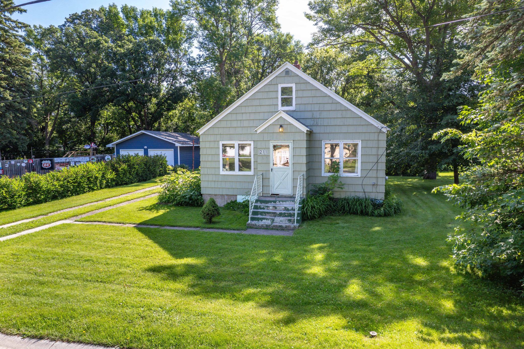 211 5th Street SE, Pelican Rapids MN 56572 - Photo 34 of 39