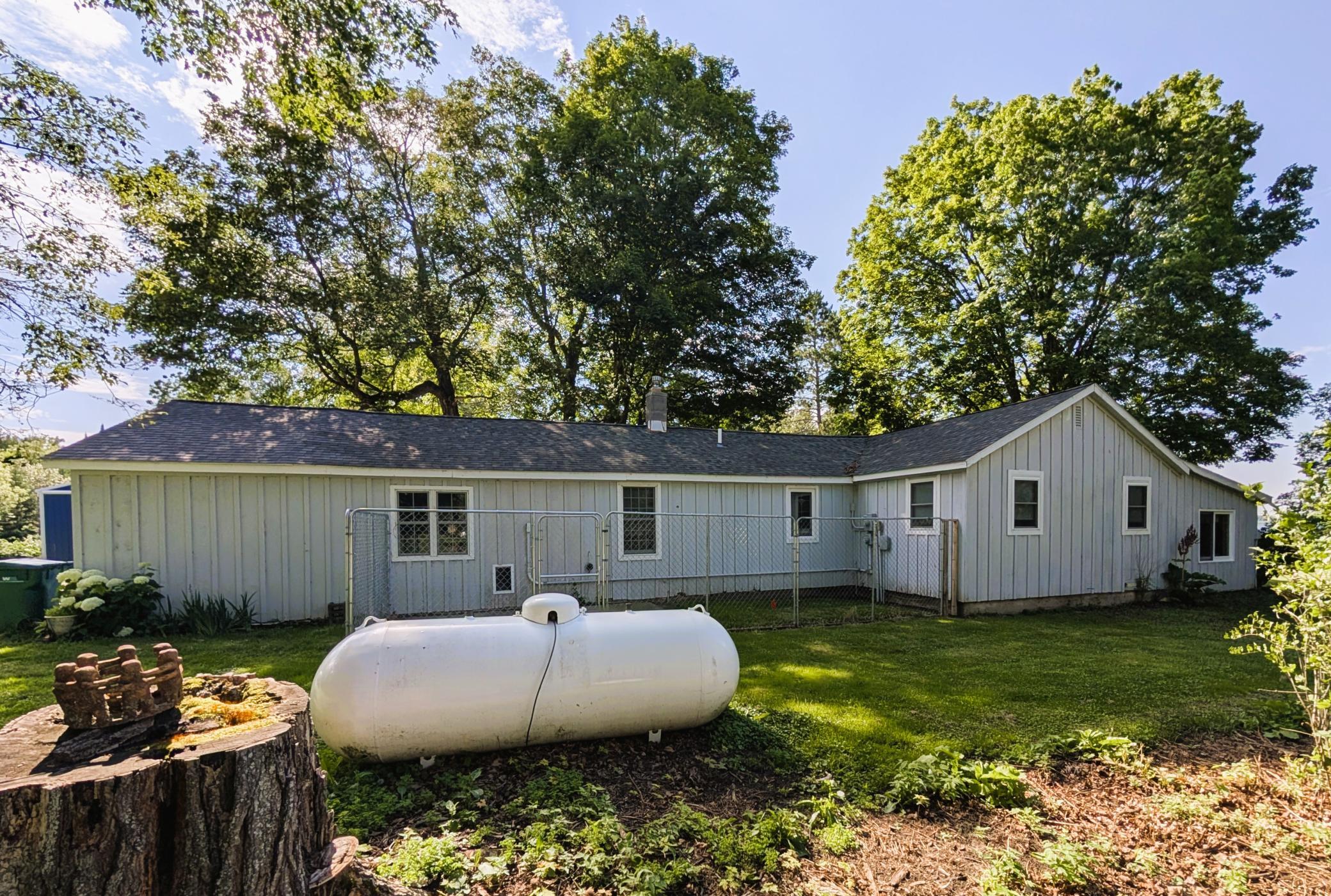 1950 single family home for sale at 20065 Buckhorn Road NE in Hines, MN — 3 bed, 2 bath (photo 3 of 6)