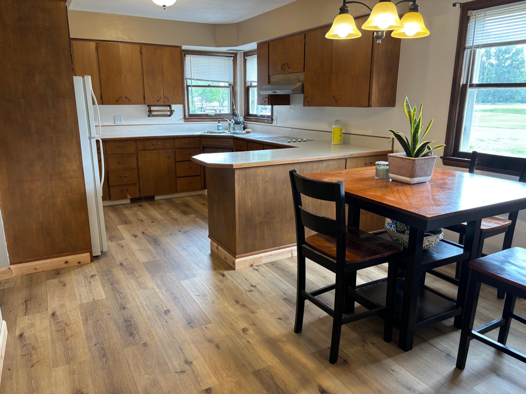 1962 single family home for sale at 34605 US Highway 59 SE in Erskine, MN — 3 bed, 2 bath (photo 4 of 44)