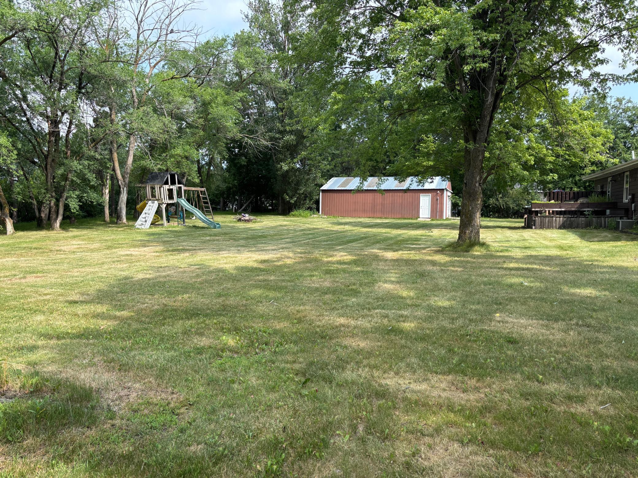 1962 single family home for sale at 34605 US Highway 59 SE in Erskine, MN — 3 bed, 2 bath (photo 41 of 44)