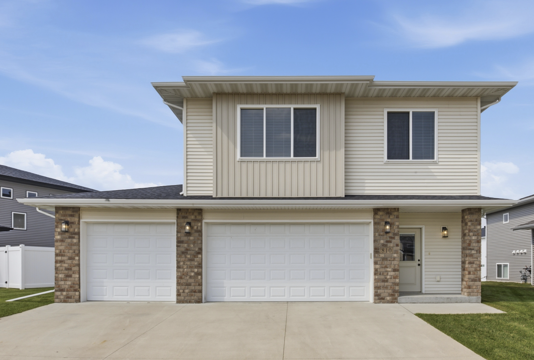 2018 single family home for sale at 810 Albert Drive W in West Fargo, ND — 3 bed, 3 bath