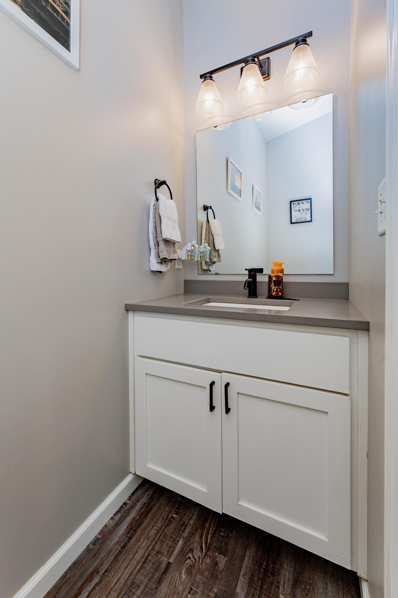 725 Prairie Avenue, Horace ND 58047 - Photo 12 of 30