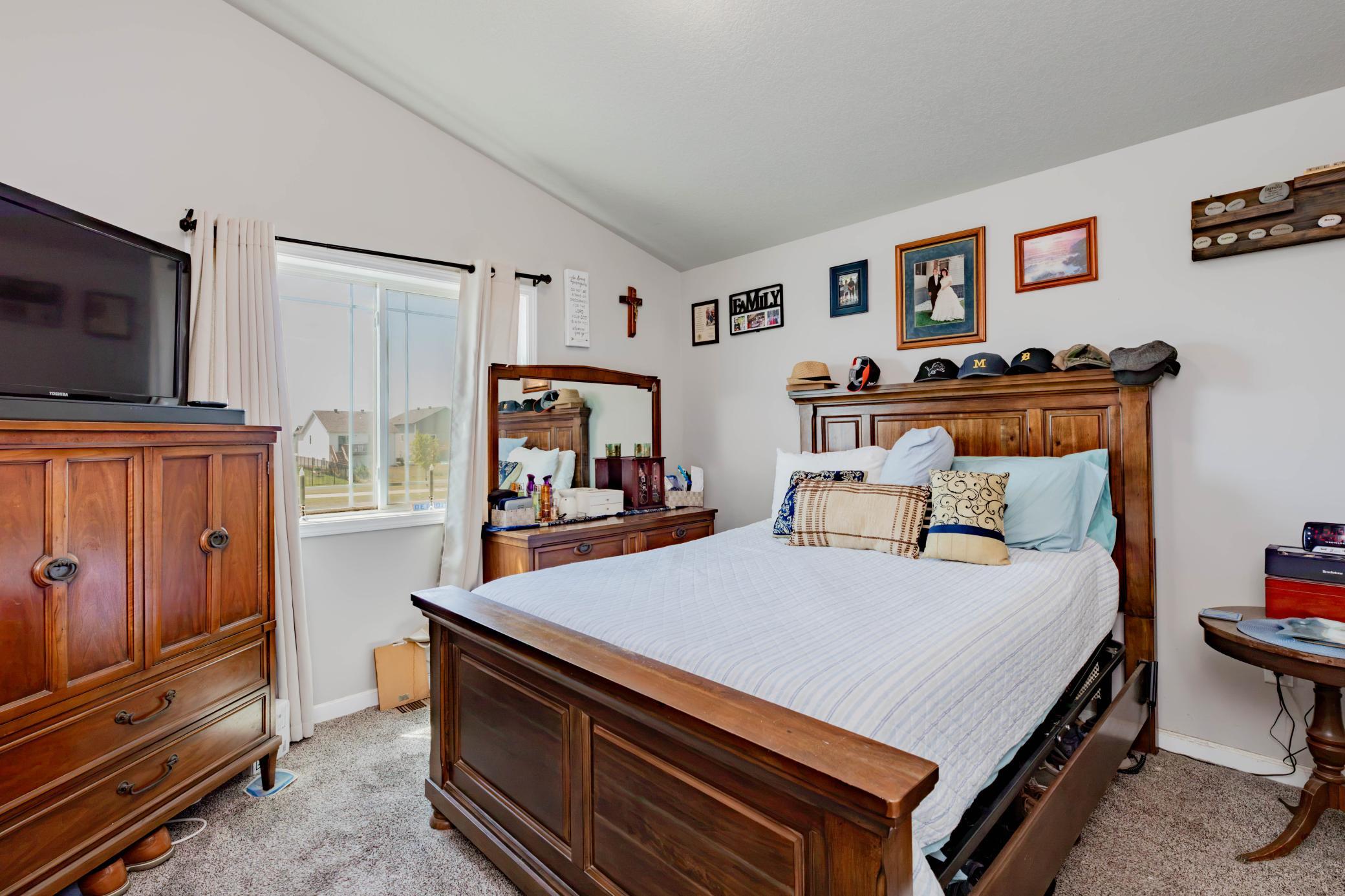 725 Prairie Avenue, Horace ND 58047 - Photo 13 of 30