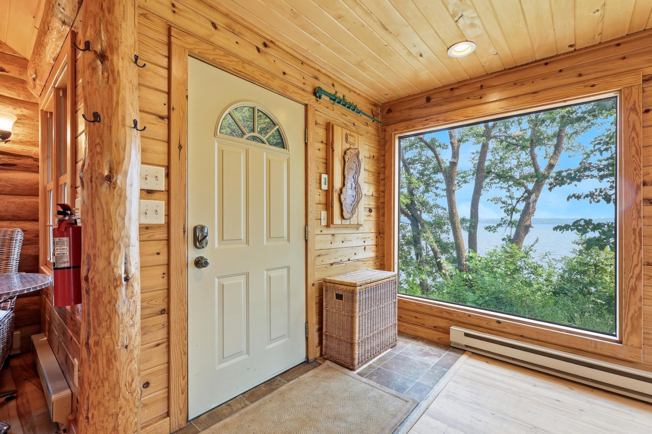 1960 single family home for sale at 20705 W Toad Lake Drive in Osage, MN — 2 bed, 3 bath (photo 18 of 52)
