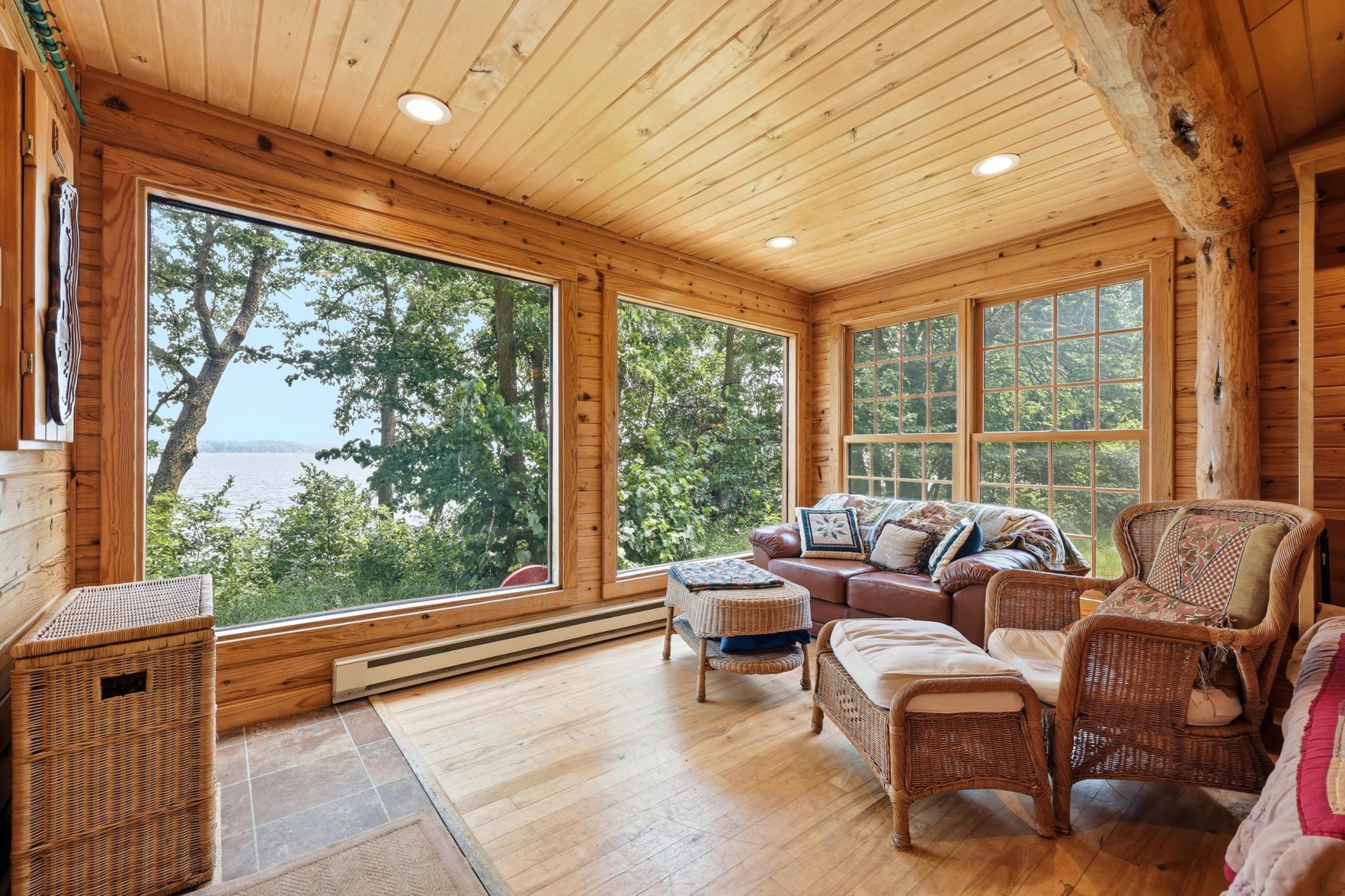 1960 single family home for sale at 20705 W Toad Lake Drive in Osage, MN — 2 bed, 3 bath (photo 20 of 52)