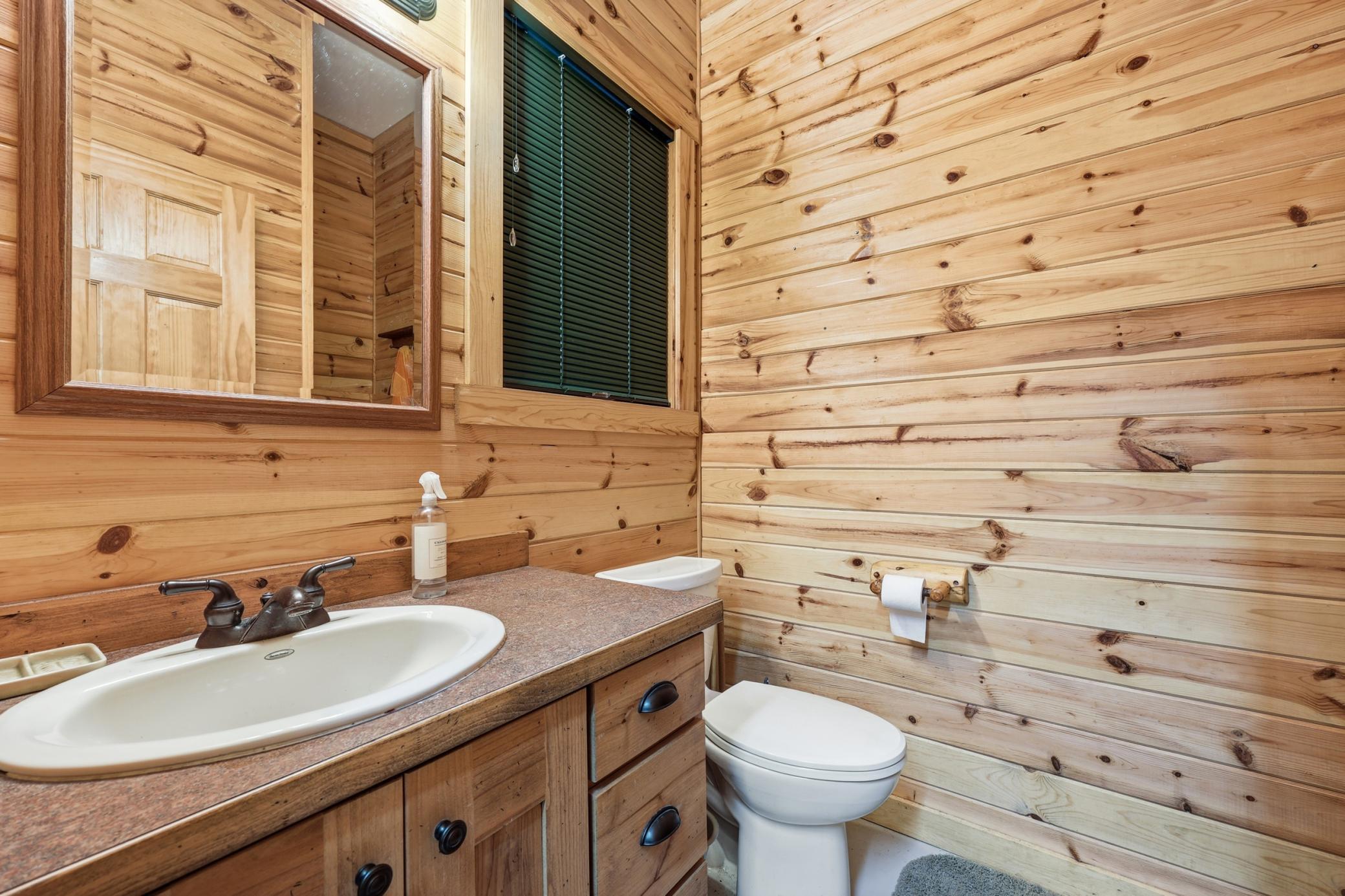 1960 single family home for sale at 20705 W Toad Lake Drive in Osage, MN — 2 bed, 3 bath (photo 39 of 52)