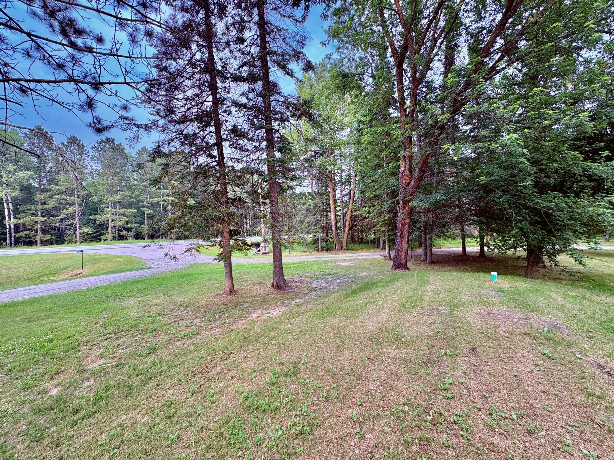 1985 single family home for sale at 1473 State Highway 172 NW in Baudette, MN — 3 bed, 2 bath (photo 24 of 34)