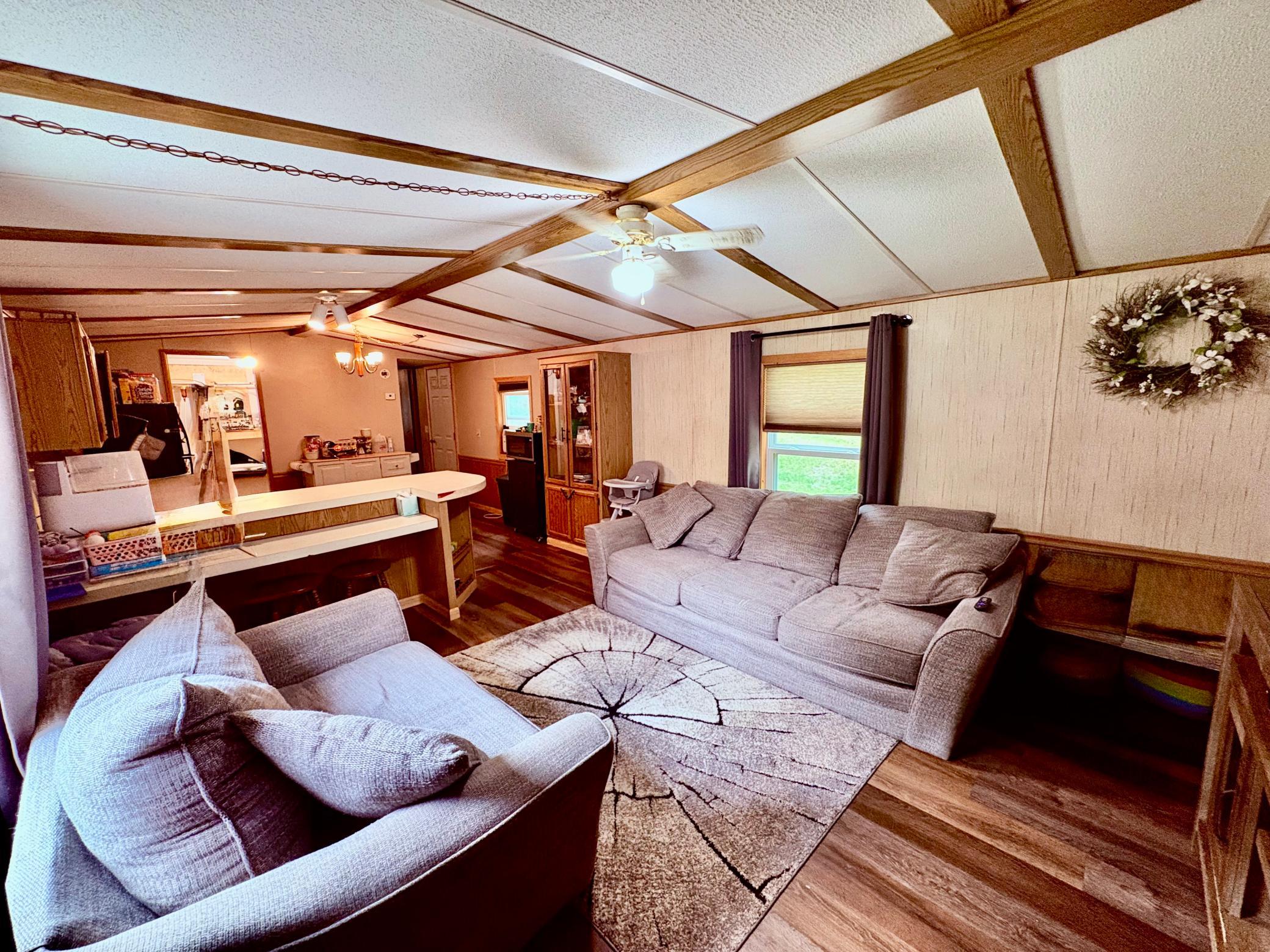 1985 single family home for sale at 1473 State Highway 172 NW in Baudette, MN — 3 bed, 2 bath (photo 9 of 34)