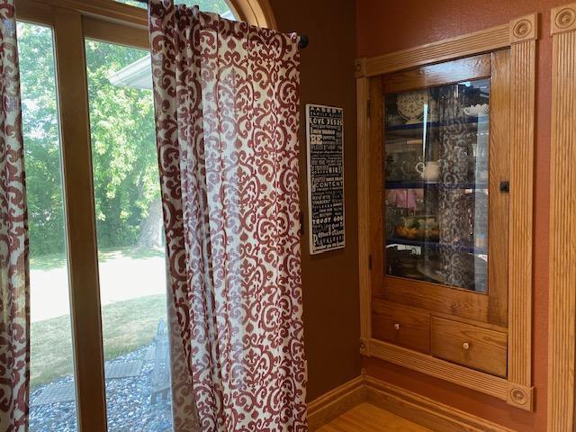 1910 single family home for sale at 430 1st Street in Arthur, ND — 4 bed, 2 bath (photo 15 of 45)