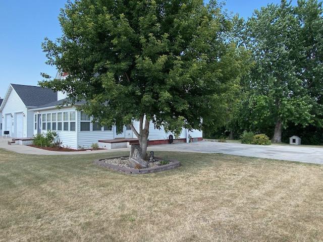 1910 single family home for sale at 430 1st Street in Arthur, ND — 4 bed, 2 bath (photo 33 of 45)