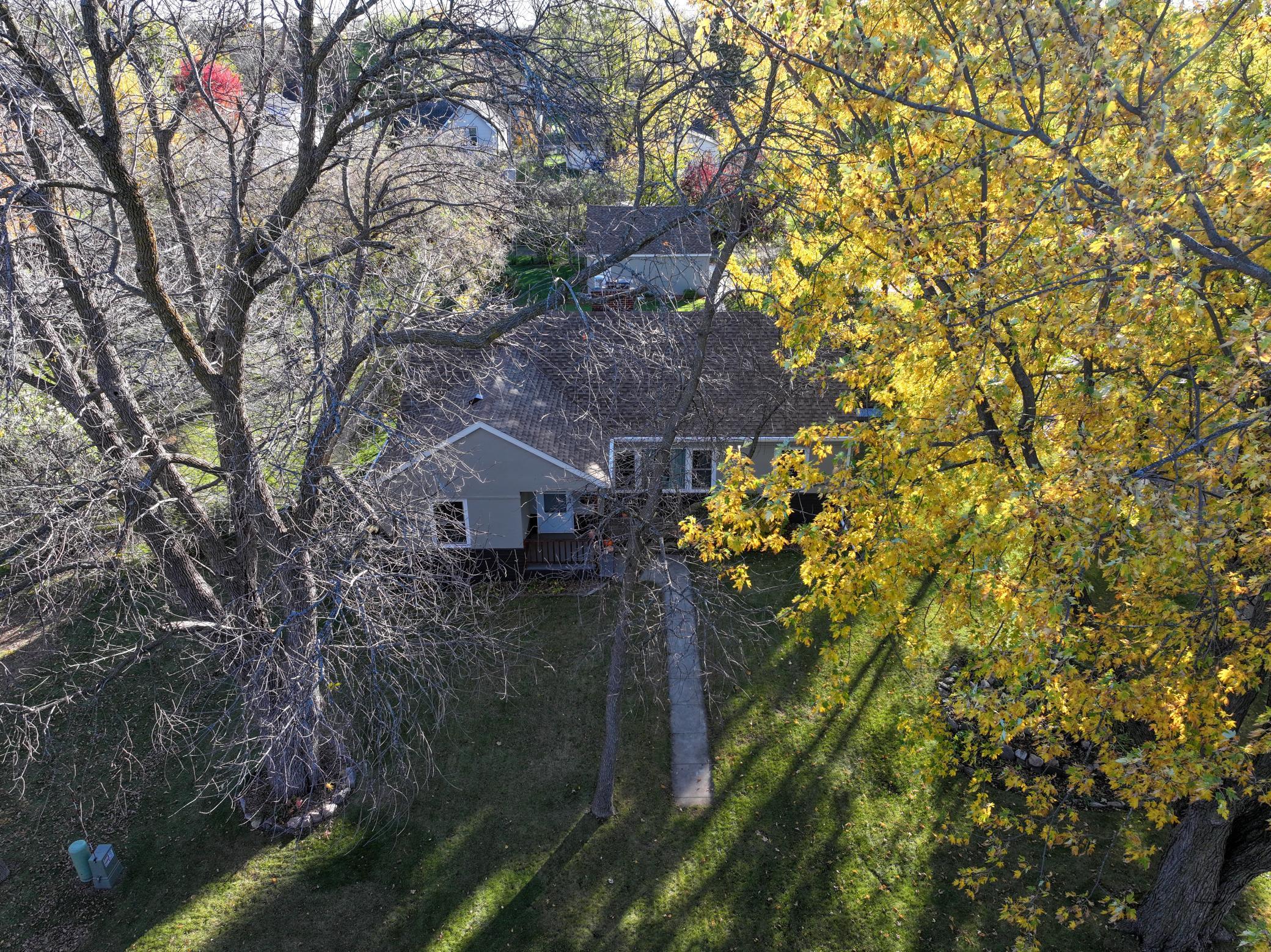 1947 single family home for sale at 1019 Ash Street in Alexandria, MN — 3 bed, 2 bath (photo 43 of 86)