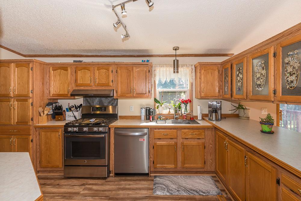 14060 Inglewood Drive, Baxter MN 56425 - Photo 4 of 34