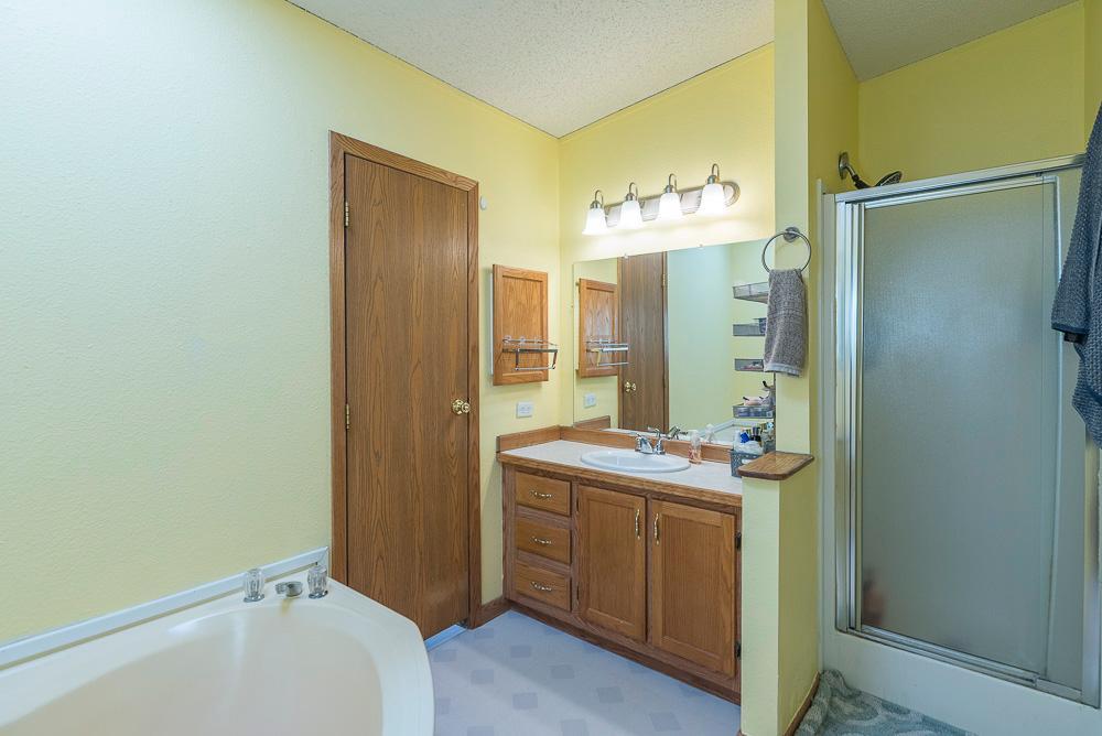 14060 Inglewood Drive, Baxter MN 56425 - Photo 10 of 34