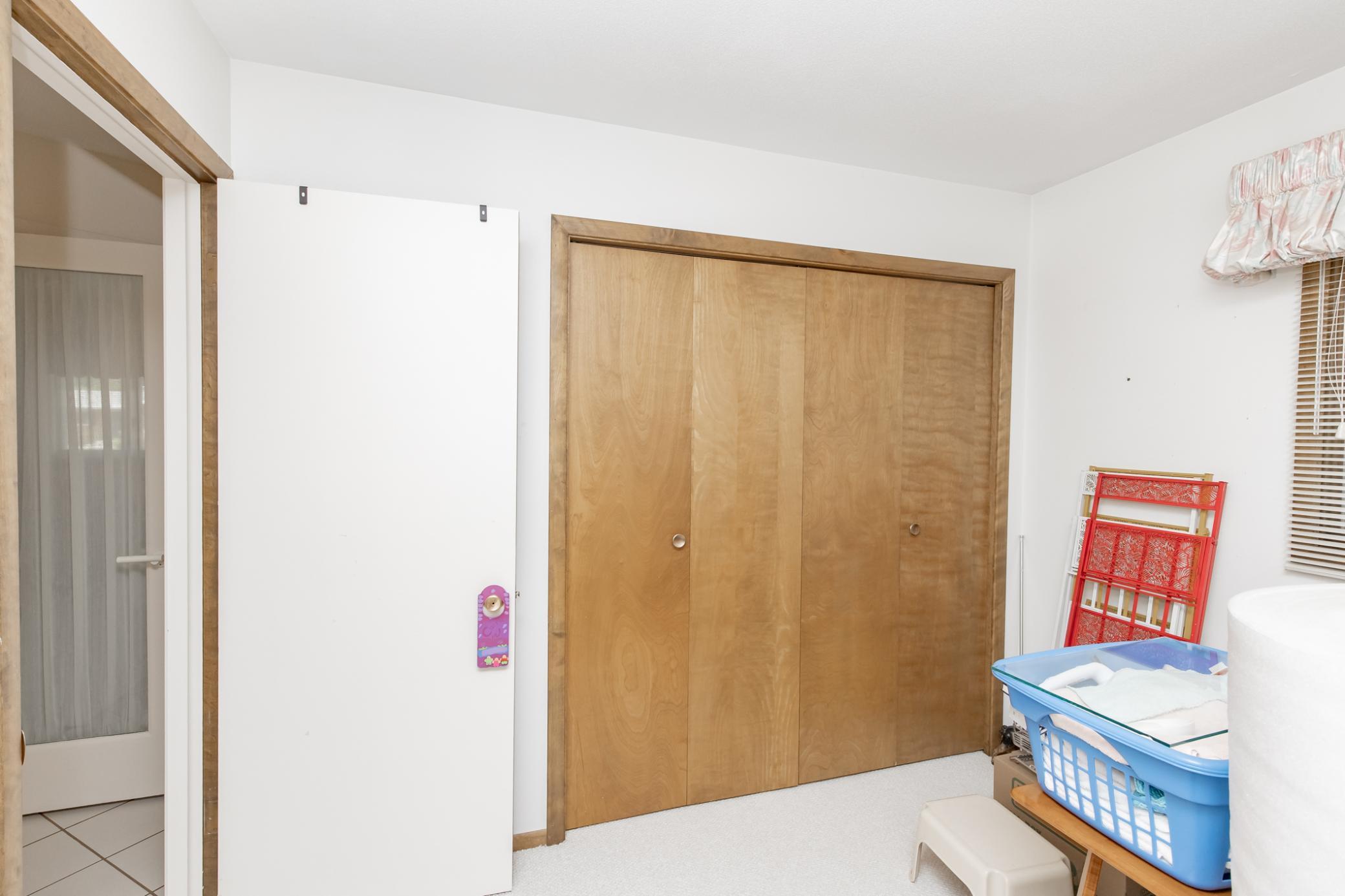 1217 Oak Street N, Fargo ND 58102 - Photo 27 of 70