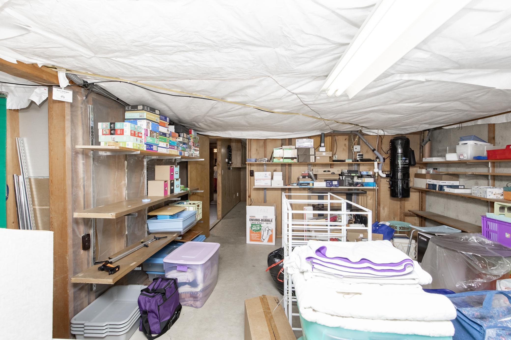 1217 Oak Street N, Fargo ND 58102 - Photo 46 of 70