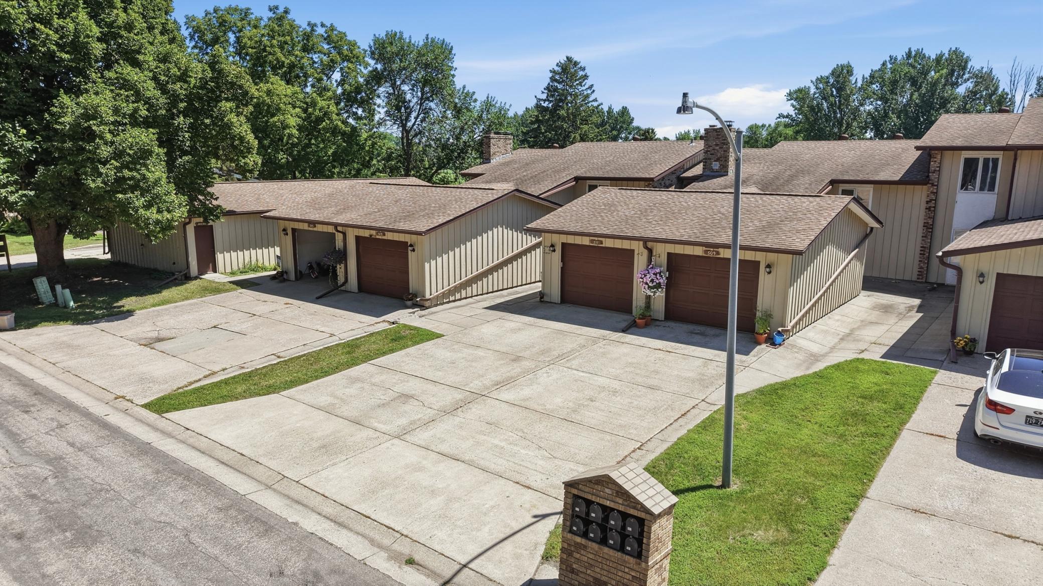 511 Caddy Avenue, Moorhead MN 56560 - Photo 28 of 37