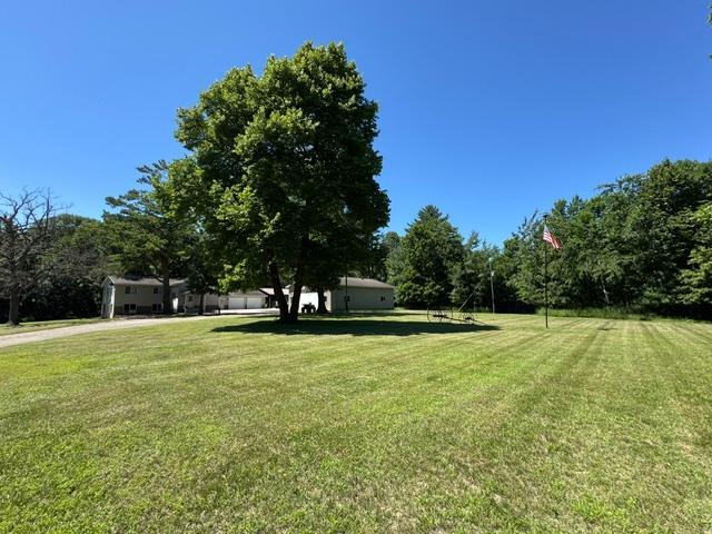 1993 single family home for sale at 57890 425th Street in New York Mills, MN — 5 bed, 2 bath (photo 15 of 51)