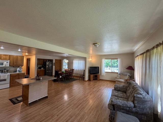1993 single family home for sale at 57890 425th Street in New York Mills, MN — 5 bed, 2 bath (photo 24 of 51)