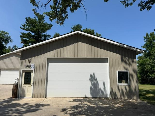 1993 single family home for sale at 57890 425th Street in New York Mills, MN — 5 bed, 2 bath (photo 10 of 51)