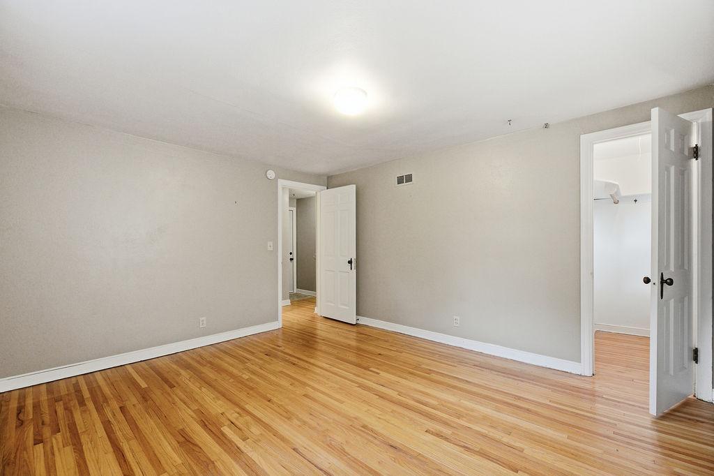 1002 10th Street S, Moorhead MN 56560 - Photo 14 of 27