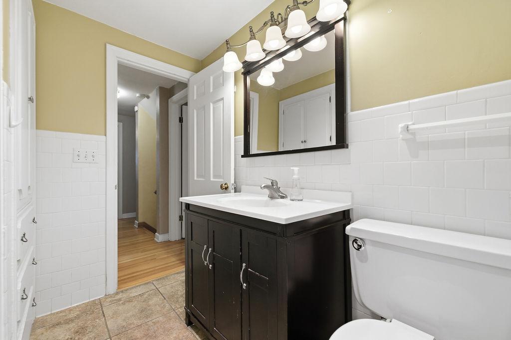 1002 10th Street S, Moorhead MN 56560 - Photo 15 of 27