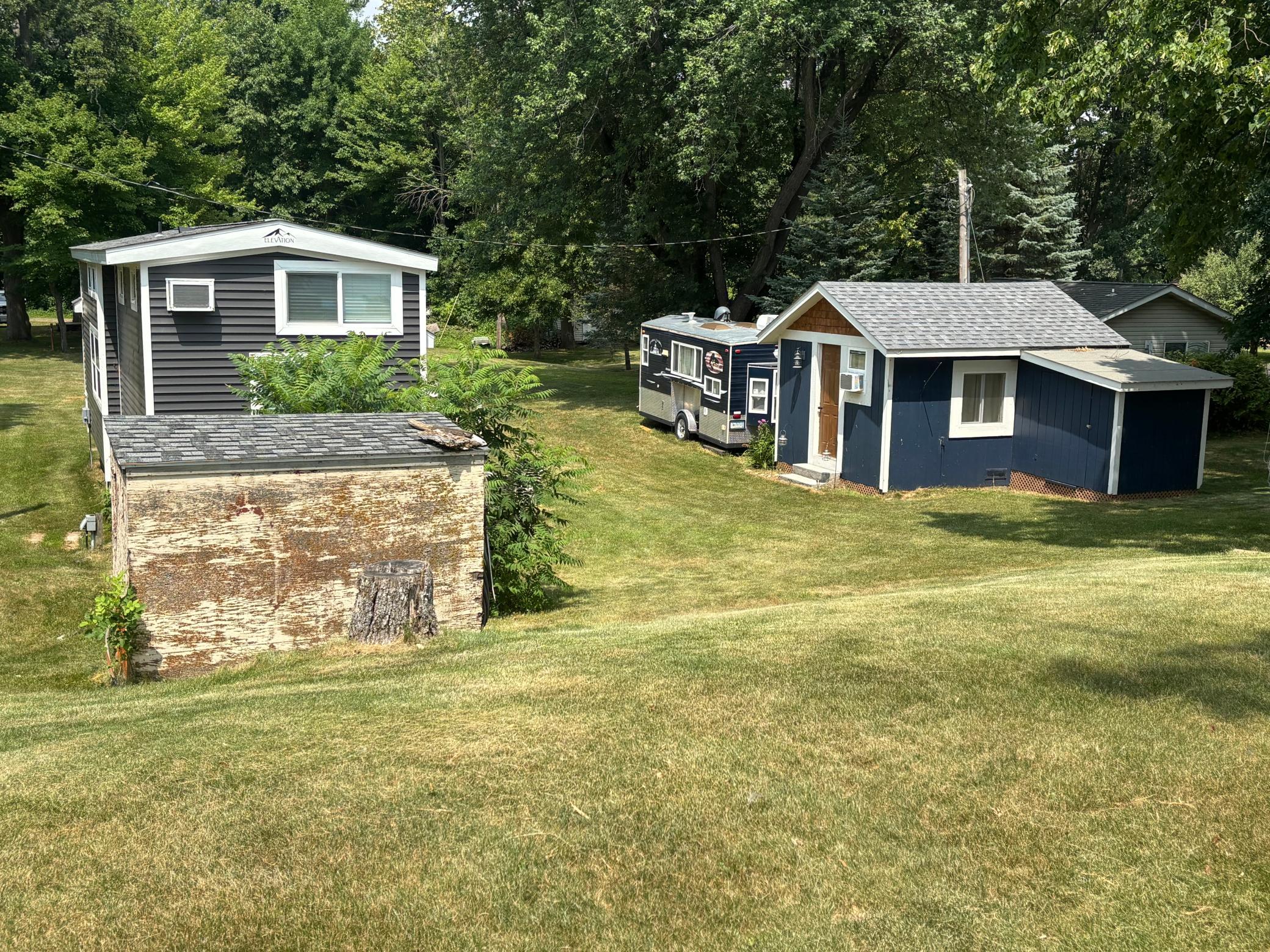 1995 single family home for sale at 21524 452nd Place in Aitkin, MN — 1 bed, 1 bath (photo 4 of 18)