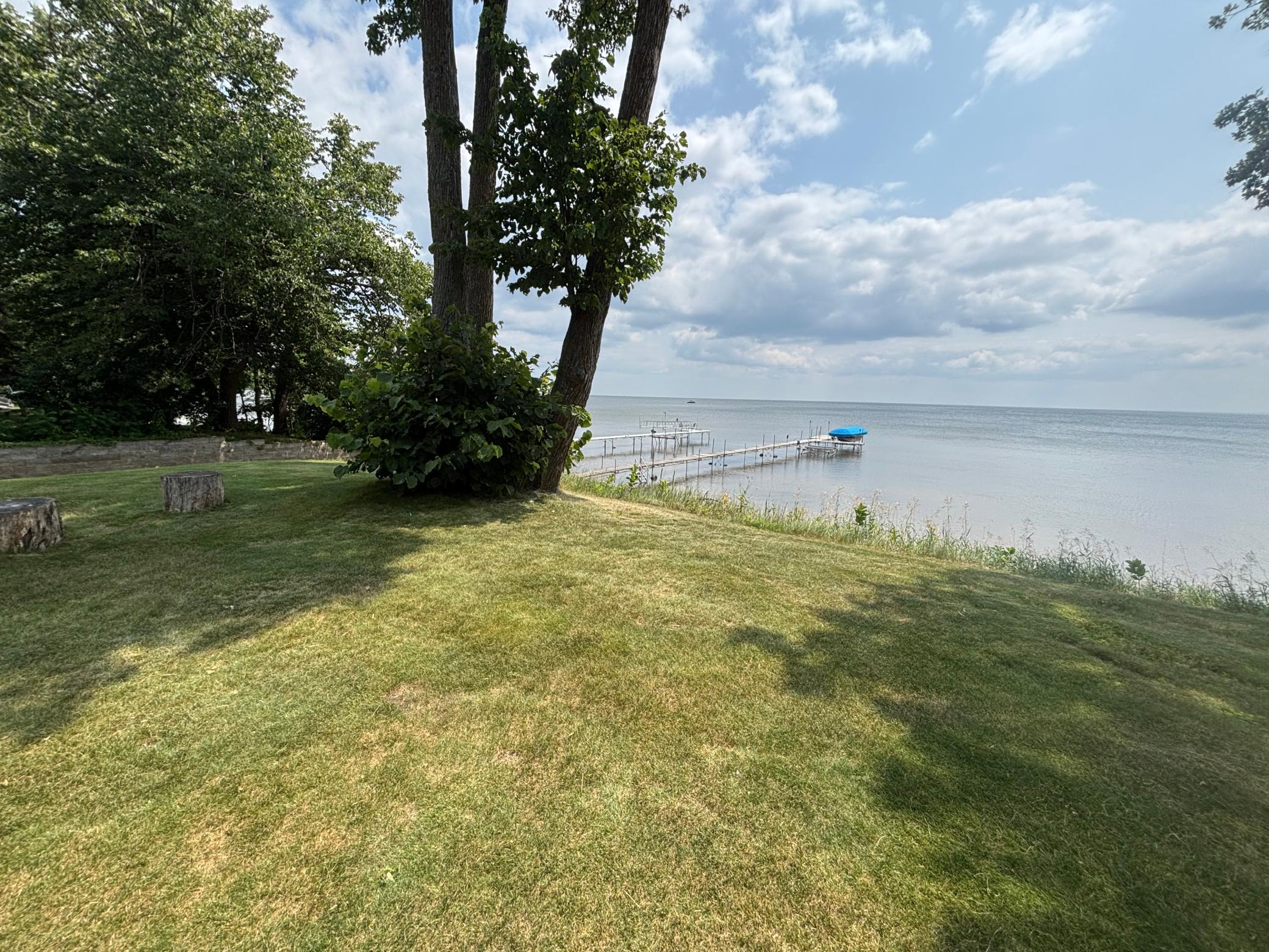 1995 single family home for sale at 21524 452nd Place in Aitkin, MN — 1 bed, 1 bath (photo 5 of 18)
