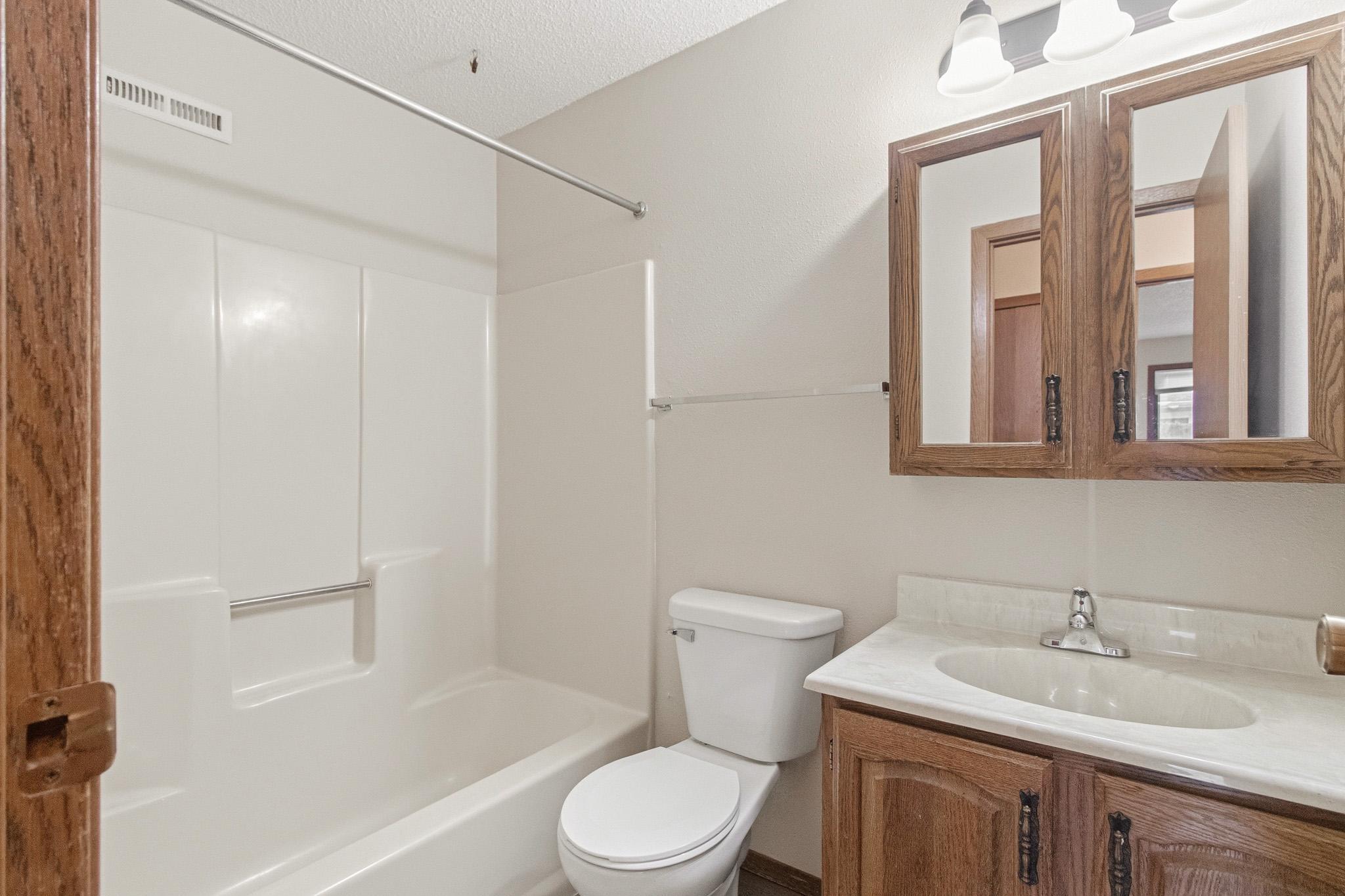 3211 15th Avenue S, Unit D, Fargo ND 58103 - Photo 12 of 15