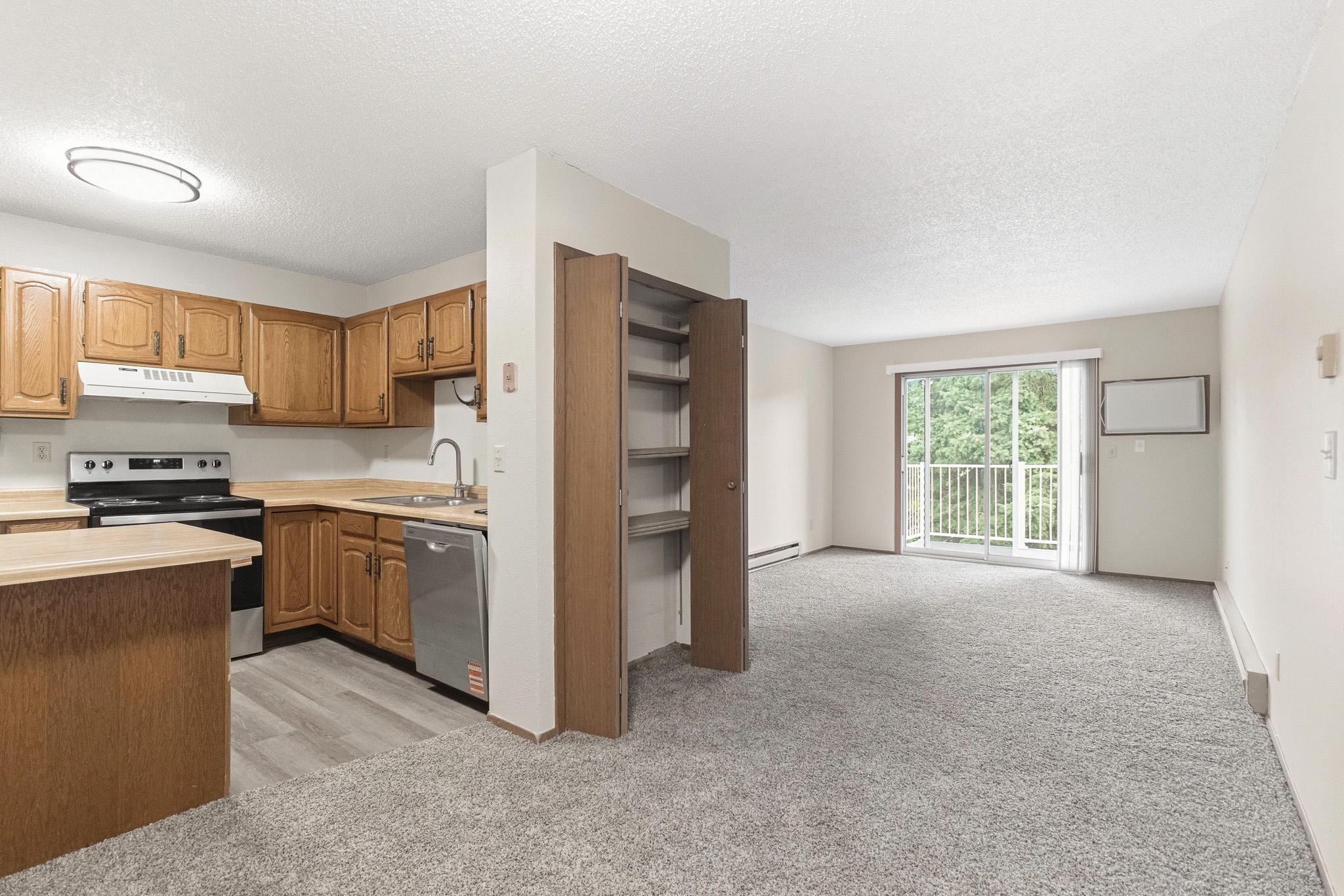 3211 15th Avenue S, Unit D, Fargo ND 58103 - Photo 5 of 15