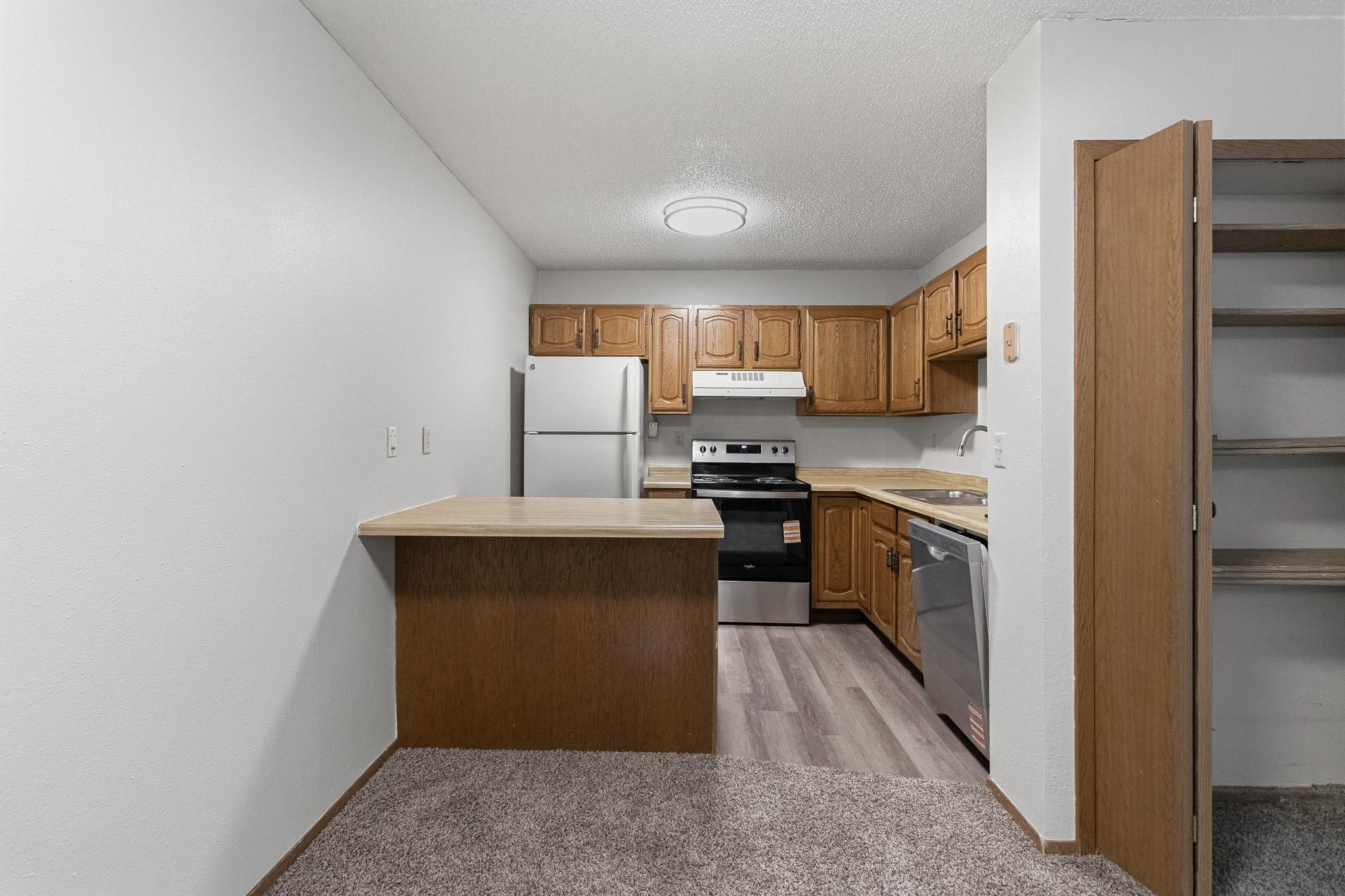 3211 15th Avenue S, Unit D, Fargo ND 58103 - Photo 8 of 15