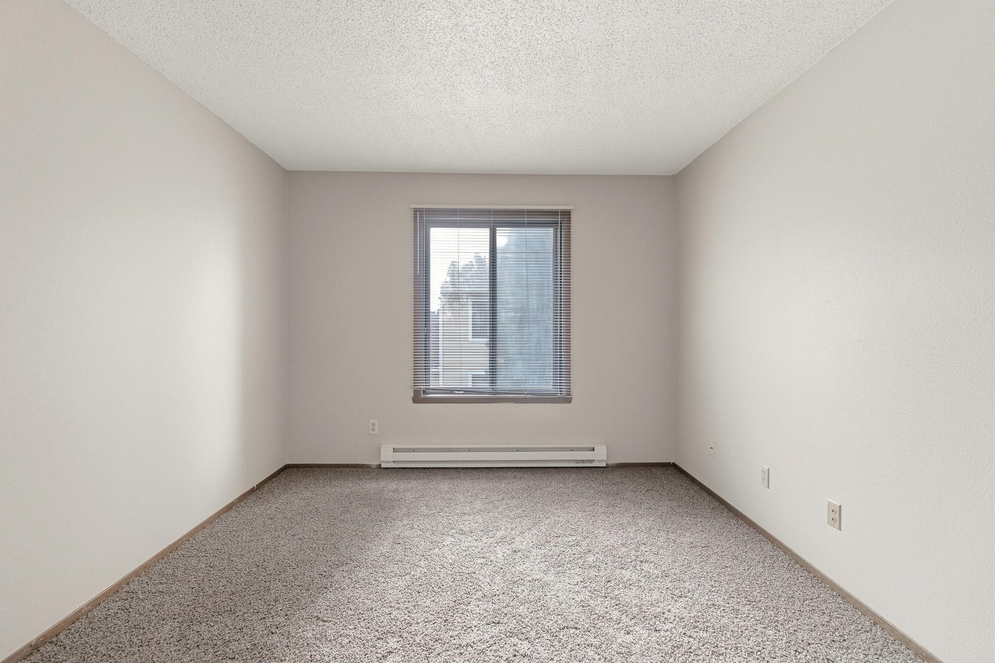 3211 15th Avenue S, Unit D, Fargo ND 58103 - Photo 9 of 15