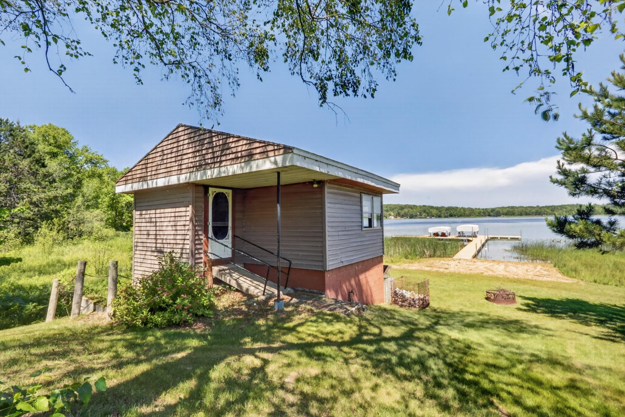 21852 Moose Point Road, Cohasset MN 55721 - Photo 3 of 37
