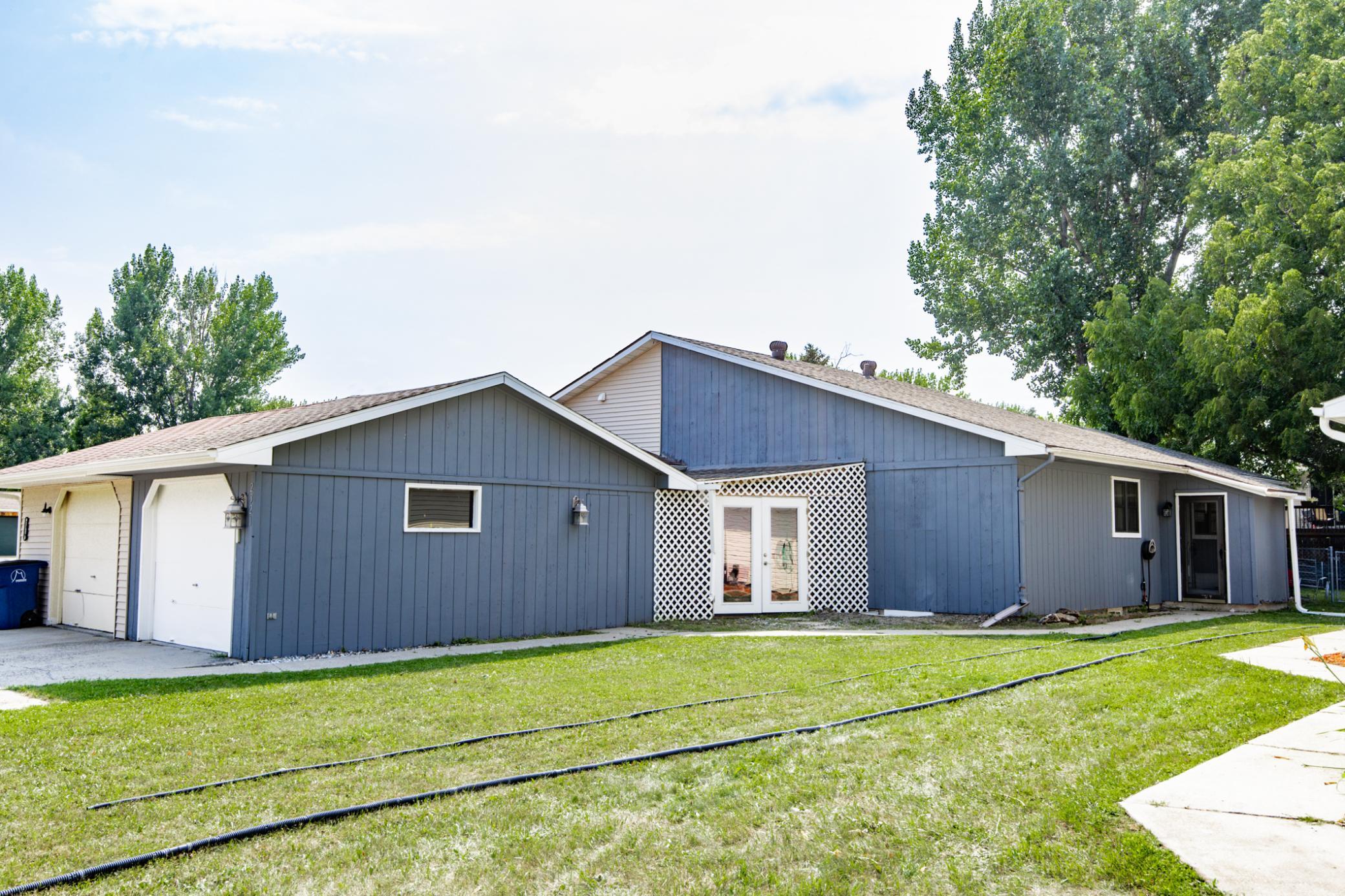 2321 Country Club Parkway, Moorhead MN 56560 - Photo 3 of 56