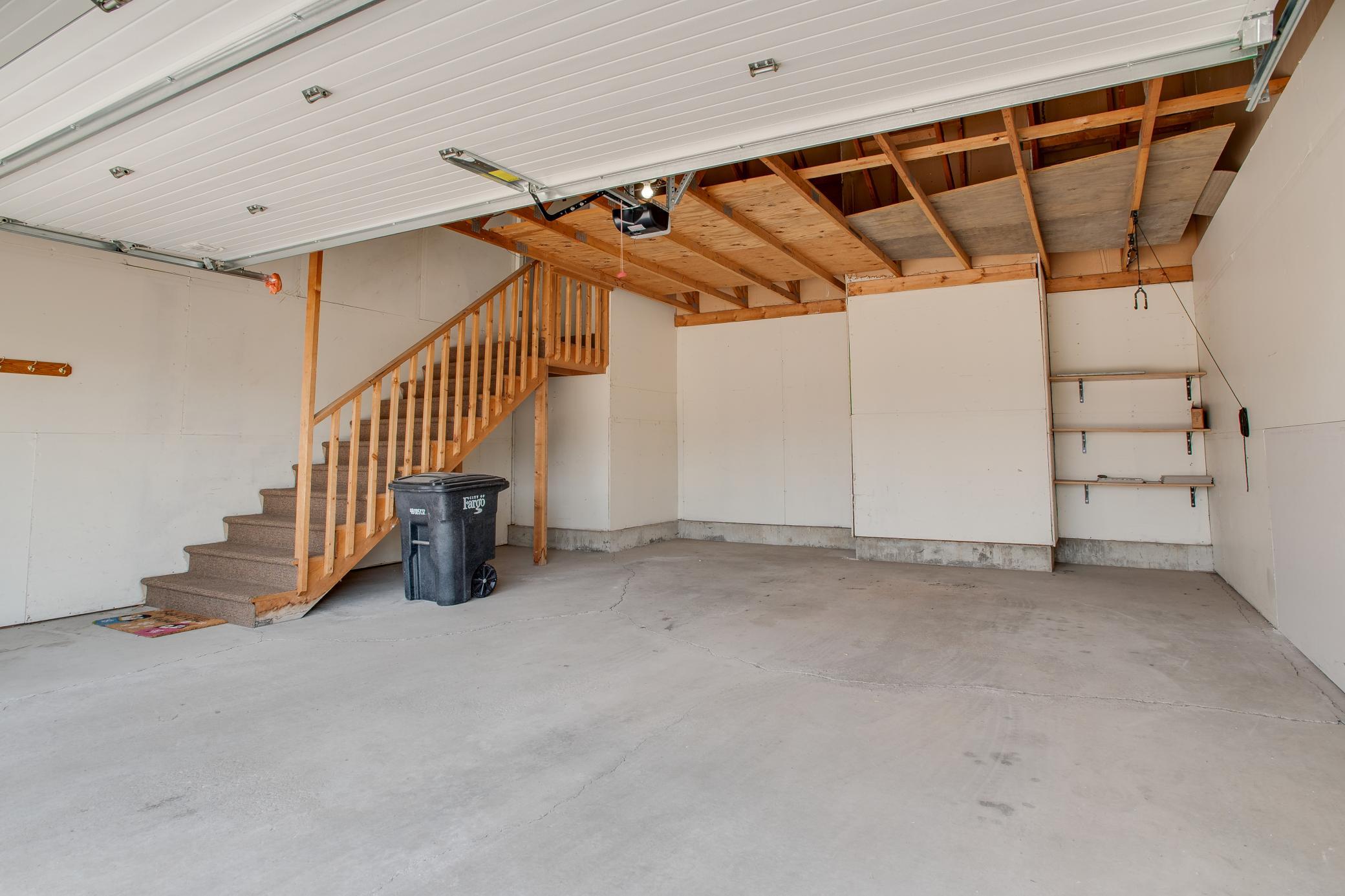 1530 35th Street S, Fargo ND 58103 - Photo 28 of 30