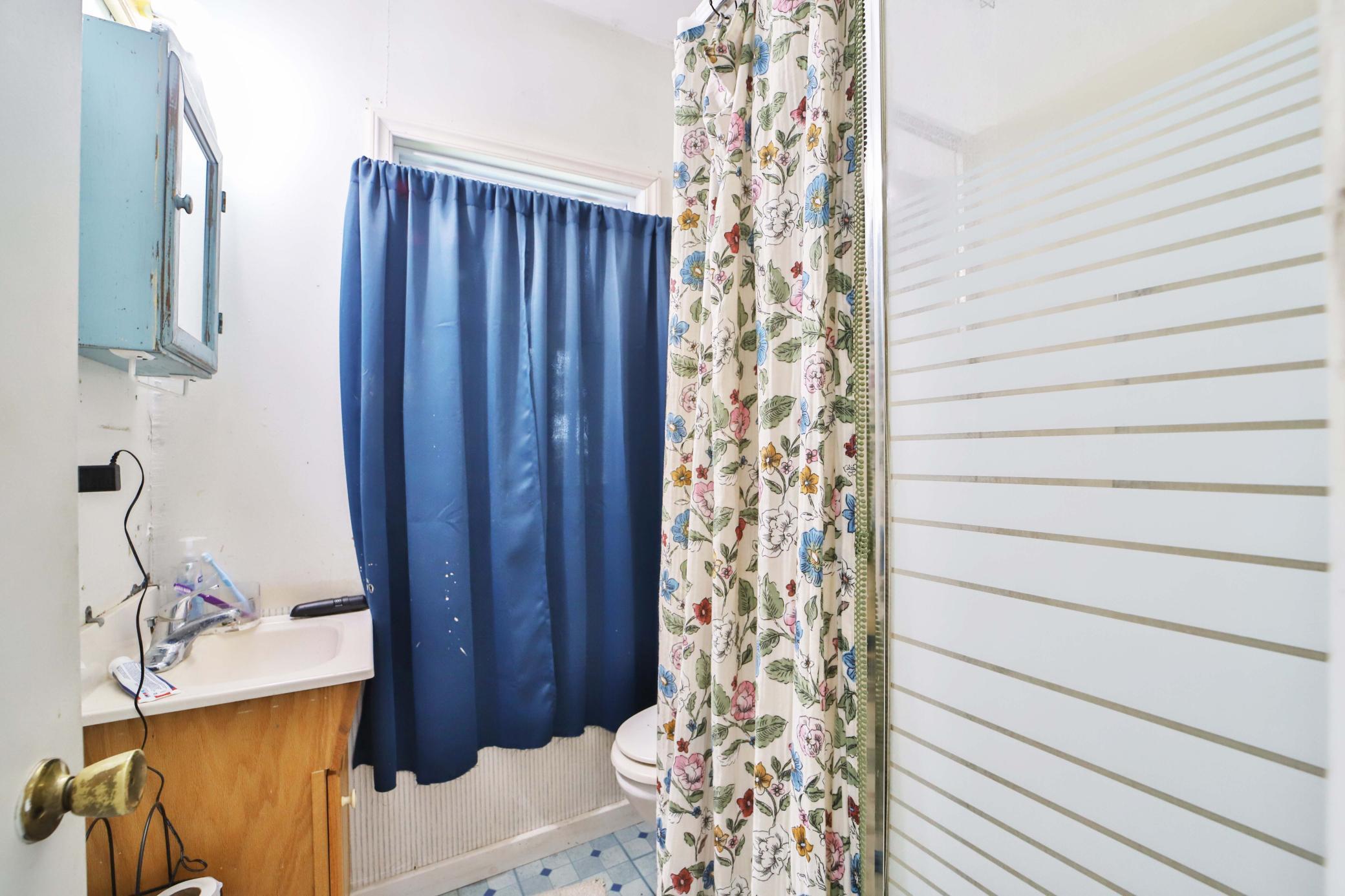 1960 single family home for sale at 400 N 4th Ave in Palisade, MN — 2 bed, 1 bath (photo 14 of 31)