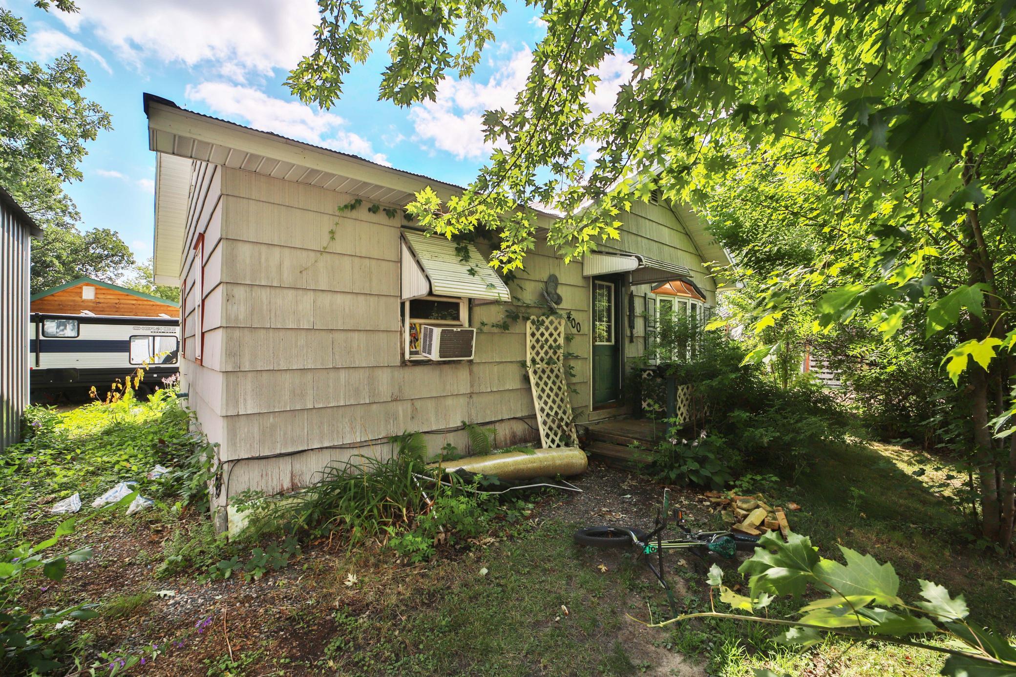 1960 single family home for sale at 400 N 4th Ave in Palisade, MN — 2 bed, 1 bath (photo 23 of 31)