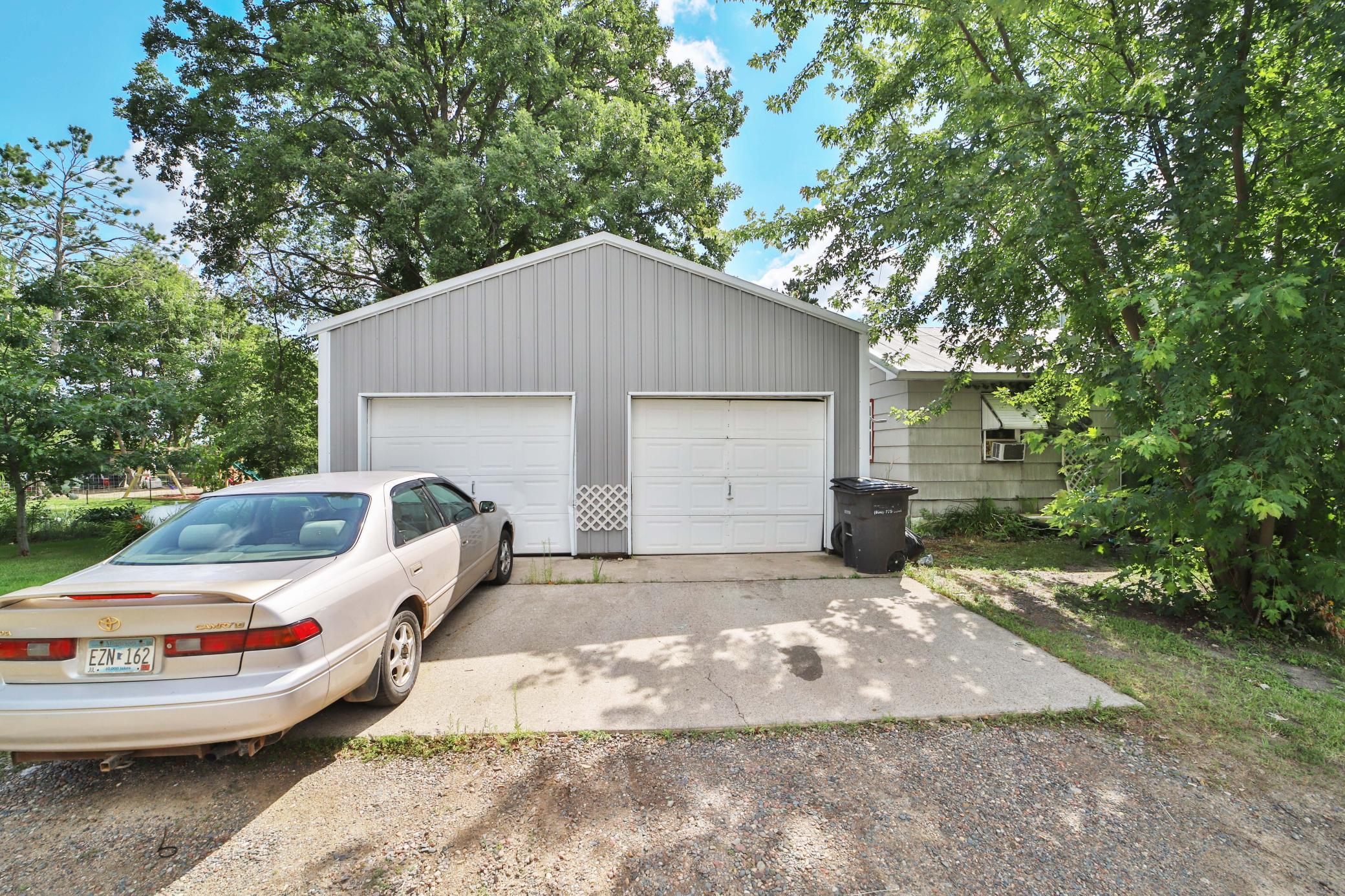 1960 single family home for sale at 400 N 4th Ave in Palisade, MN — 2 bed, 1 bath (photo 28 of 31)