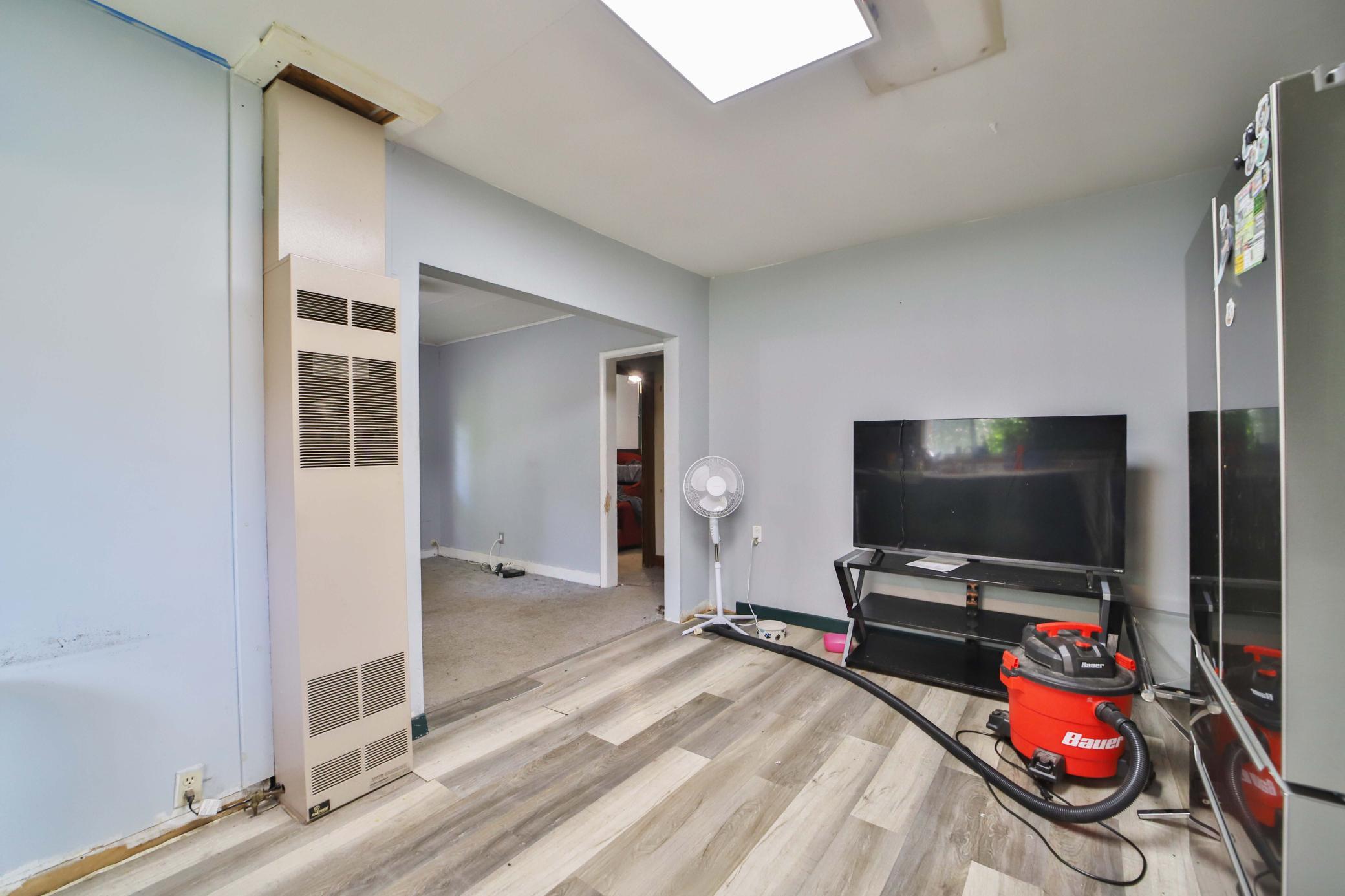 1960 single family home for sale at 400 N 4th Ave in Palisade, MN — 2 bed, 1 bath (photo 6 of 31)