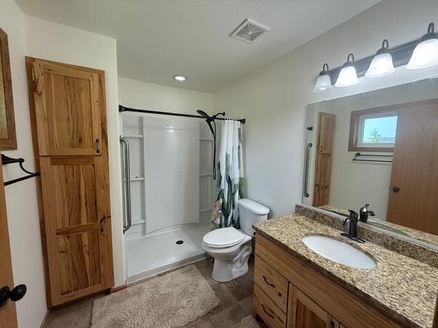 216 30th Avenue E, West Fargo ND 58078 - Photo 25 of 53