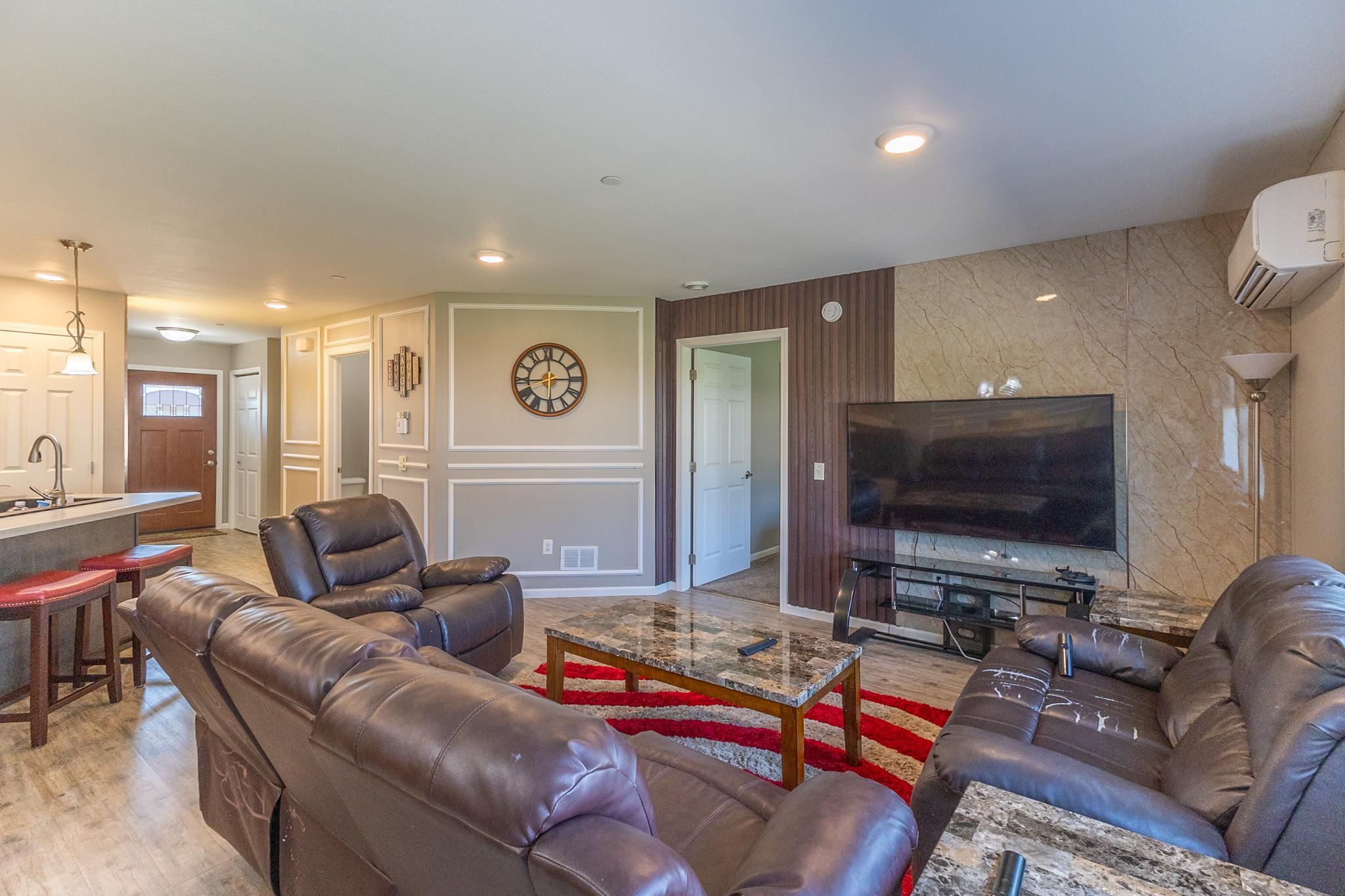 2016 townhouse for sale at 1615 30th Street NW, Unit 29 in Bemidji, MN — 2 bed, 2 bath (photo 16 of 39)