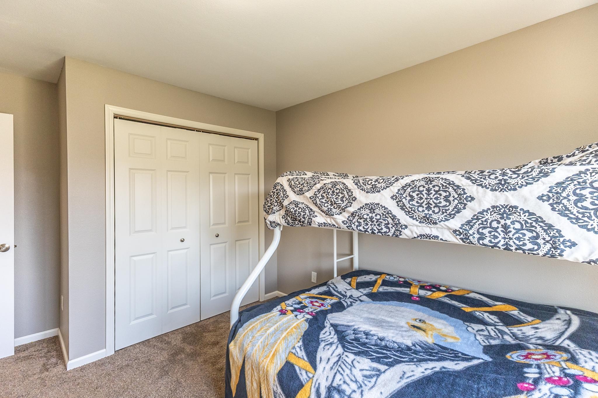2016 townhouse for sale at 1615 30th Street NW, Unit 29 in Bemidji, MN — 2 bed, 2 bath (photo 8 of 39)