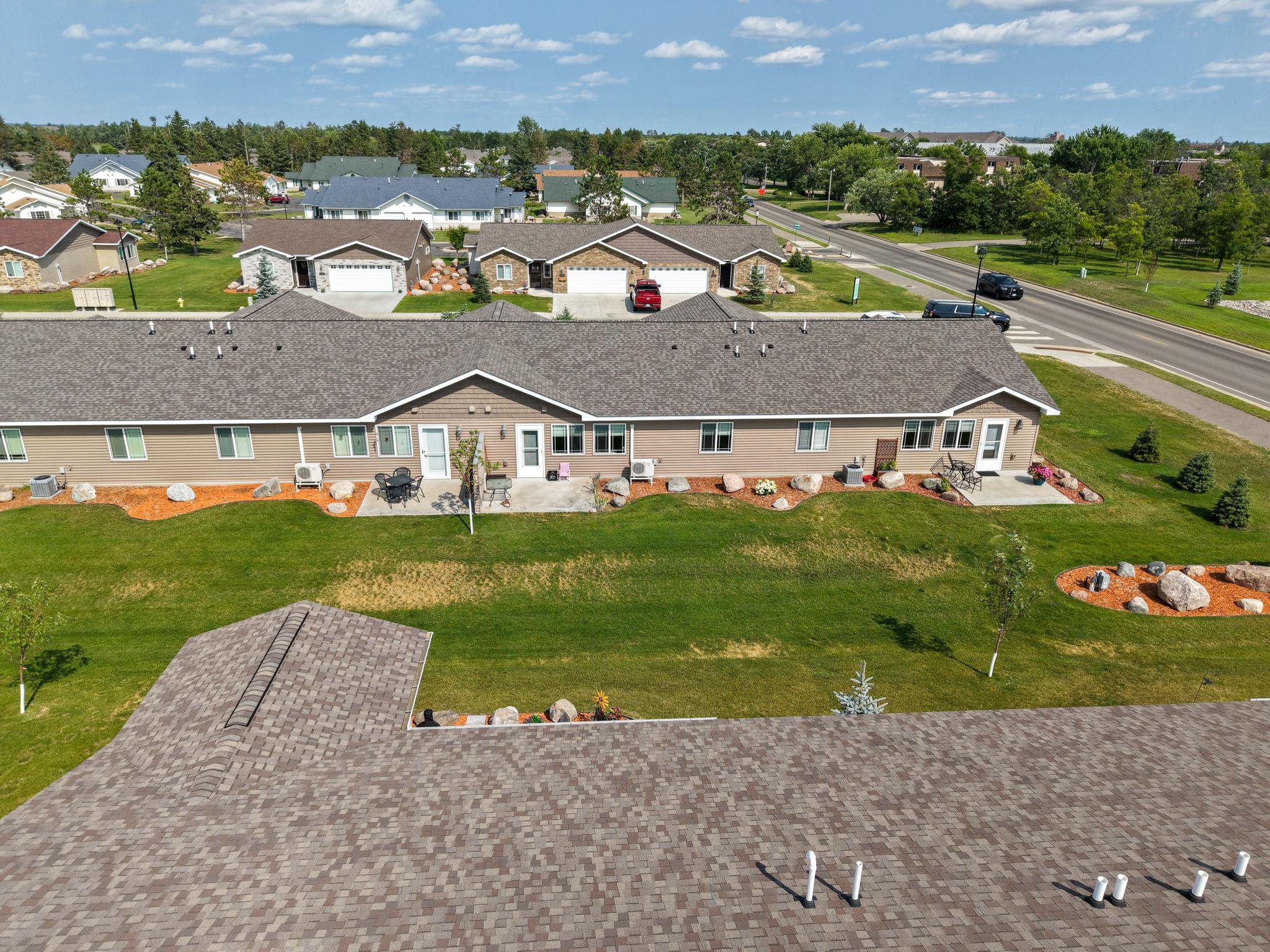 2016 townhouse for sale at 1615 30th Street NW, Unit 29 in Bemidji, MN — 2 bed, 2 bath (photo 46 of 47)