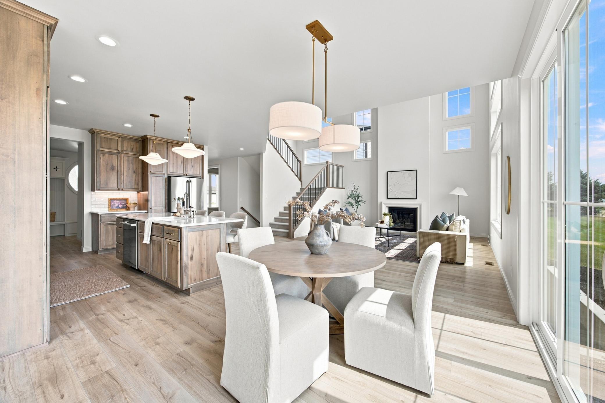 2027 single family home for sale at 8912 Meadowlark Parkway in Horace, ND — 6 bed, 4 bath (photo 10 of 28)