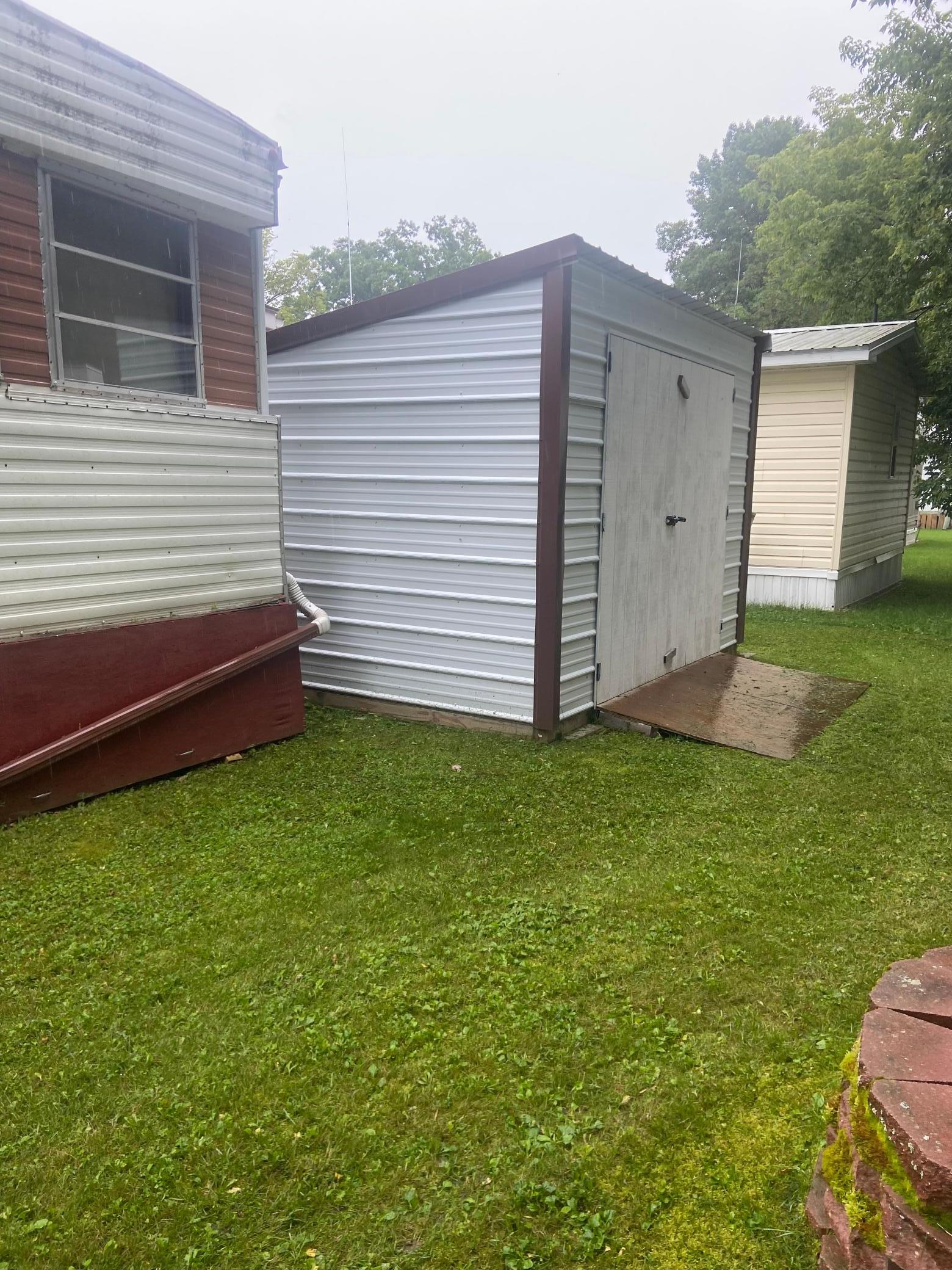 1973 single family home for sale at 2769 28th St NW, Unit 151 in Baudette, MN — 3 bed, 1 bath (photo 19 of 25)